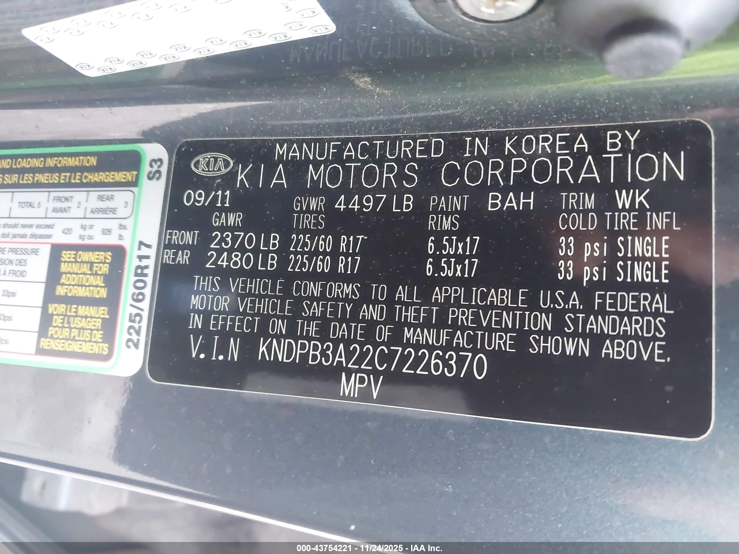 KIA SPORTAGE image 9