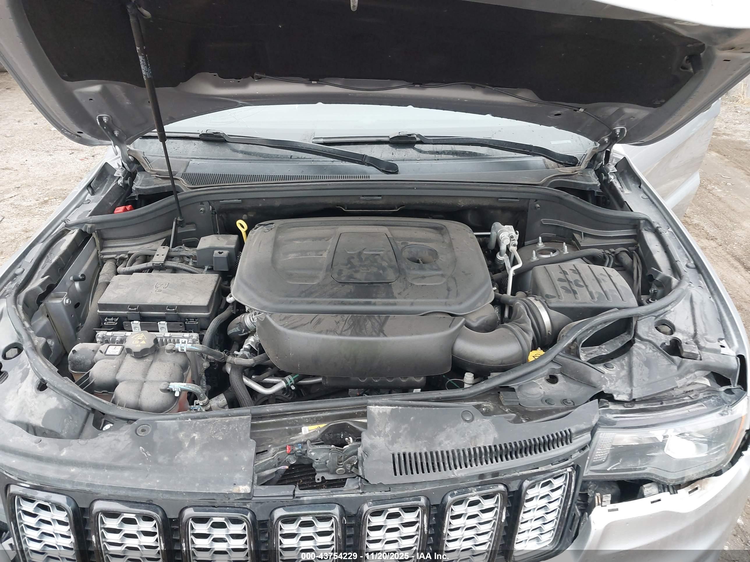 JEEP GRAND image 10