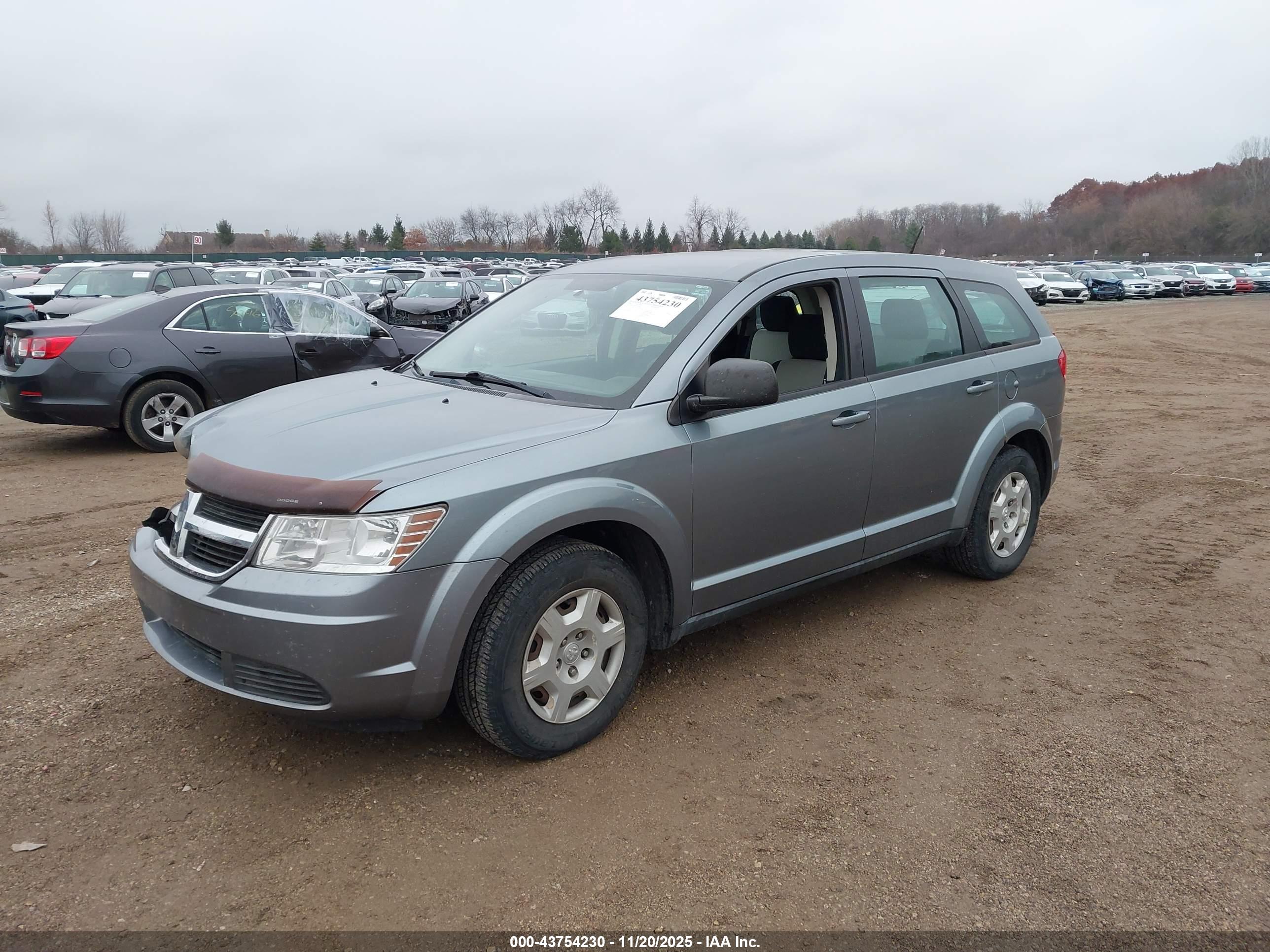 DODGE JOURNEY image 2