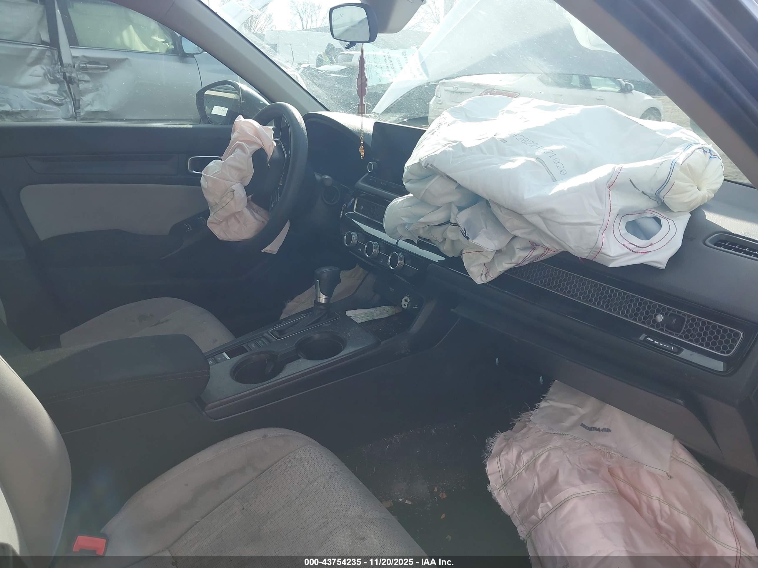 HONDA CIVIC image 5