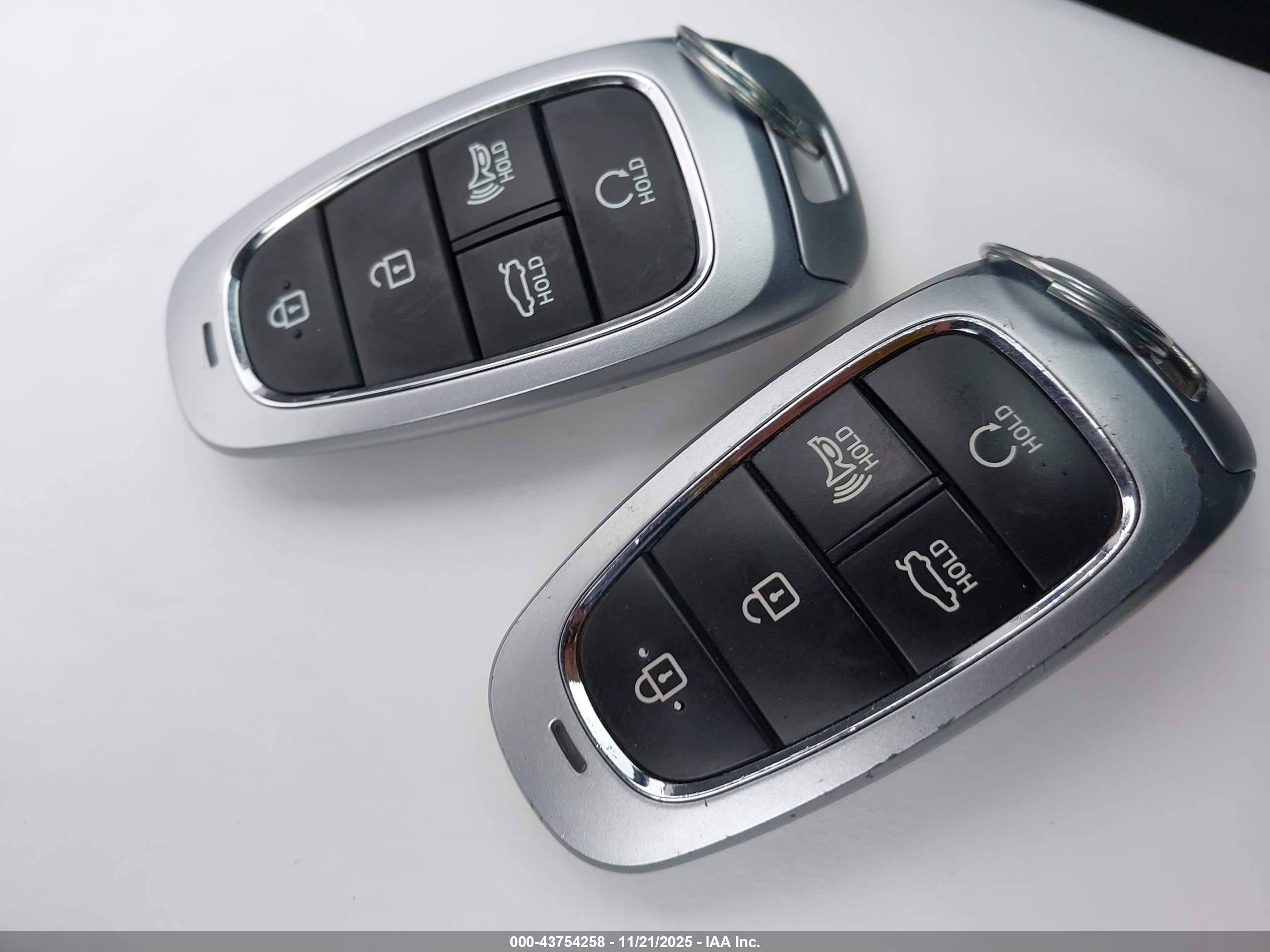 HYUNDAI SONATA image 11
