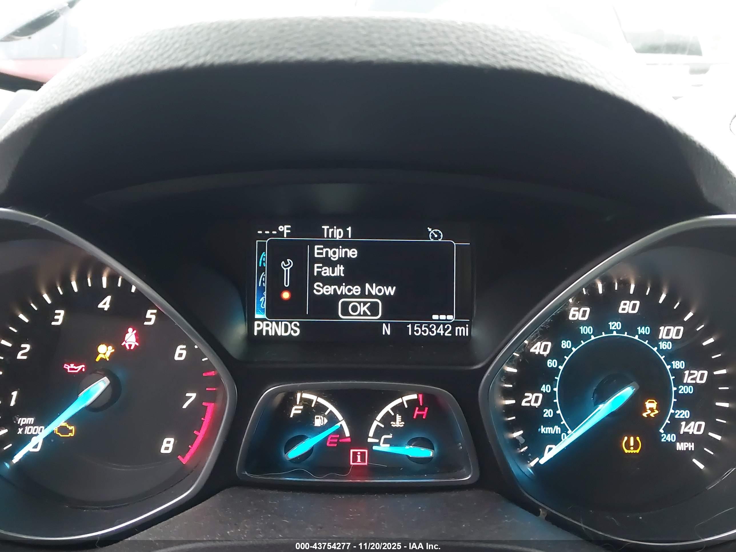 FORD ESCAPE image 7