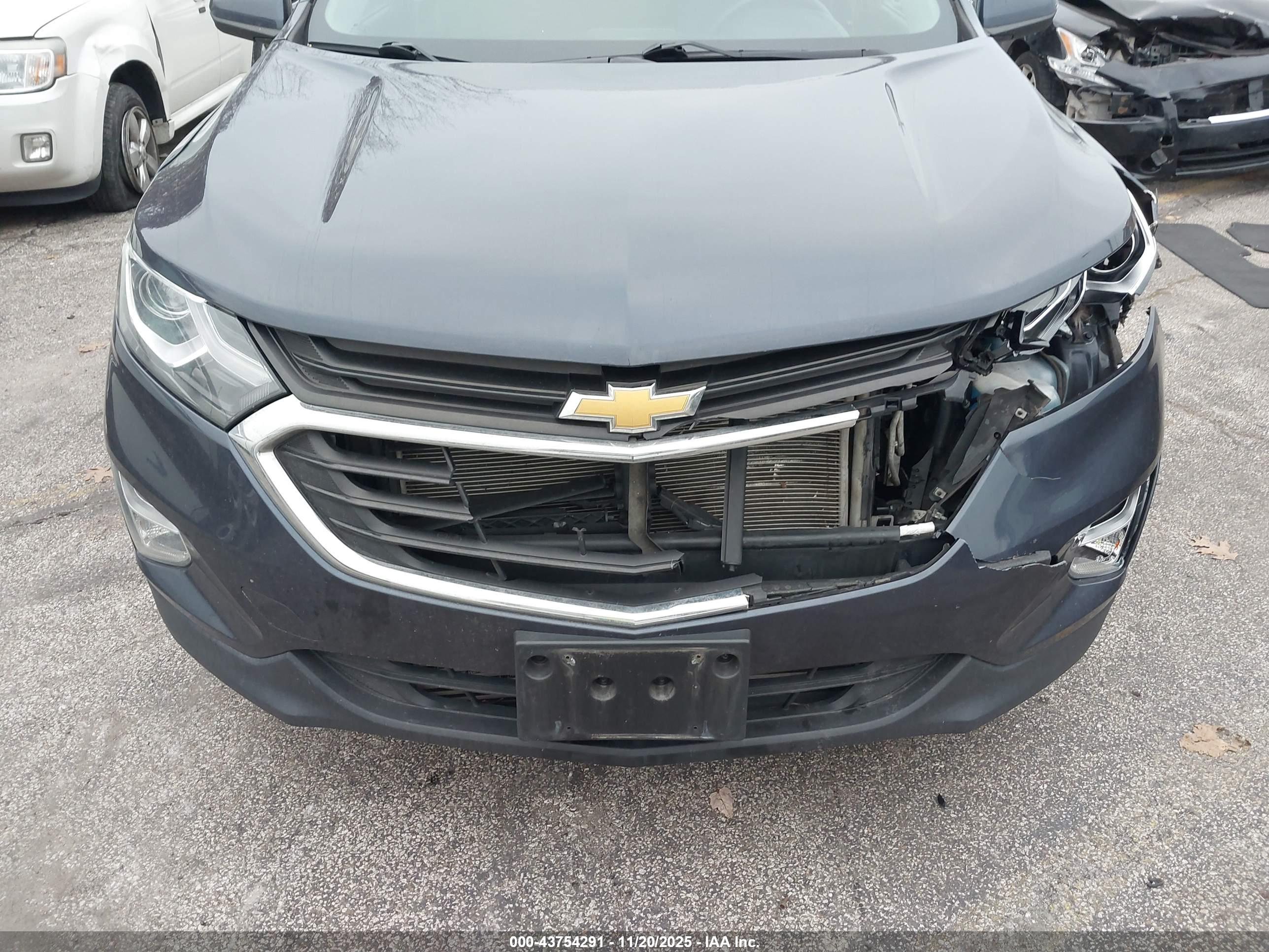 CHEVROLET EQUINOX image 6