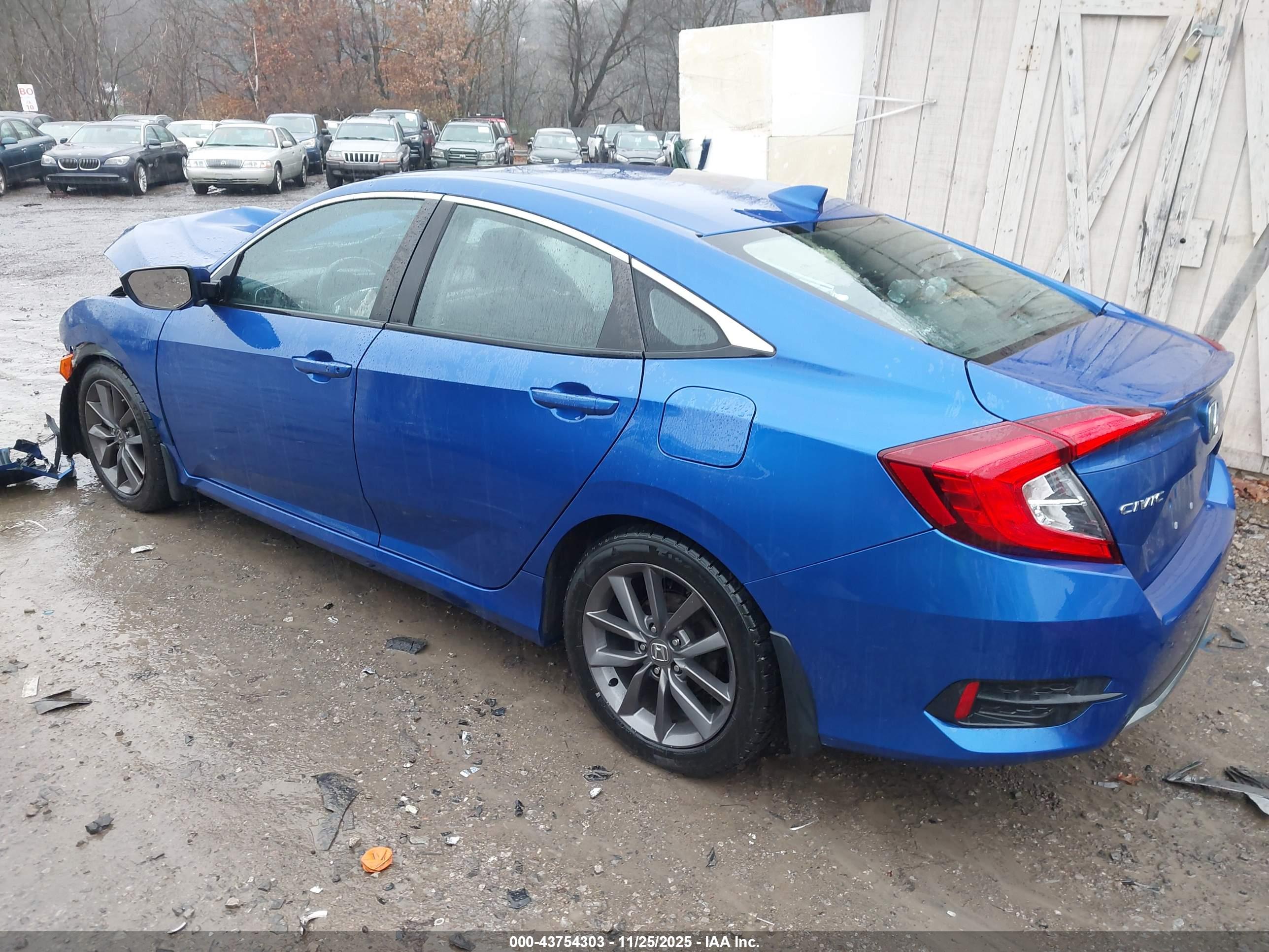 HONDA CIVIC image 3