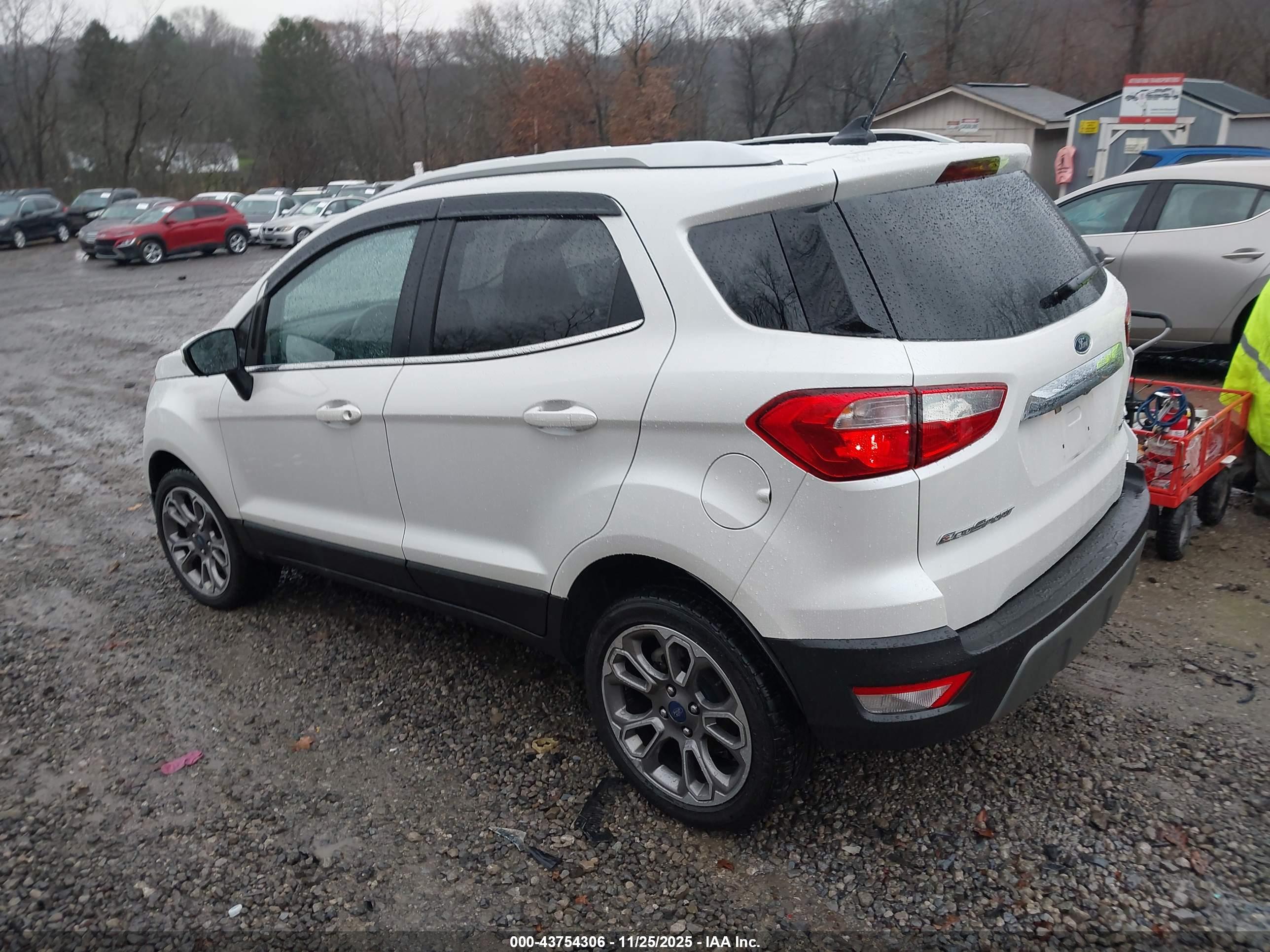 FORD ECOSPORT image 3