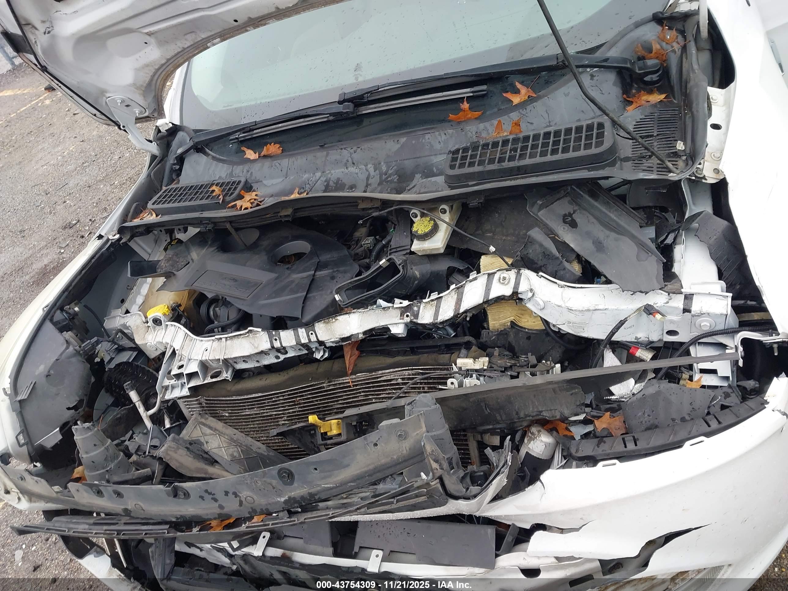 FORD ESCAPE image 10