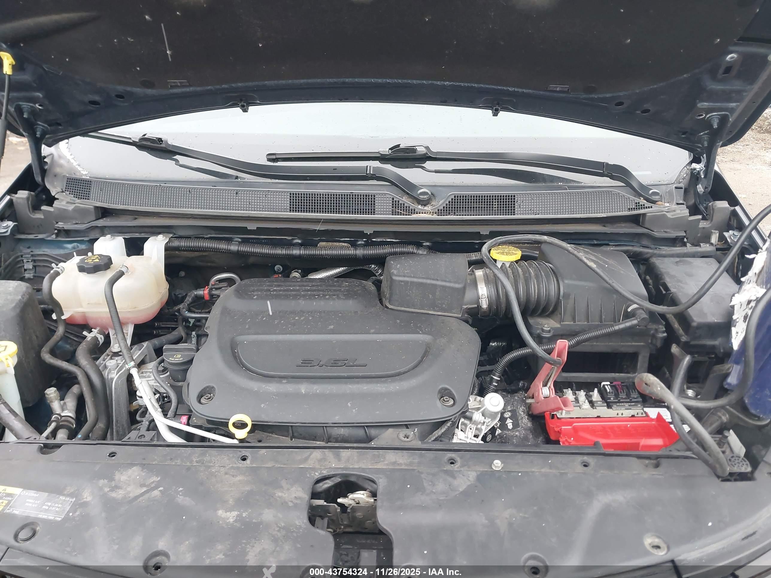 CHRYSLER PACIFICA image 10