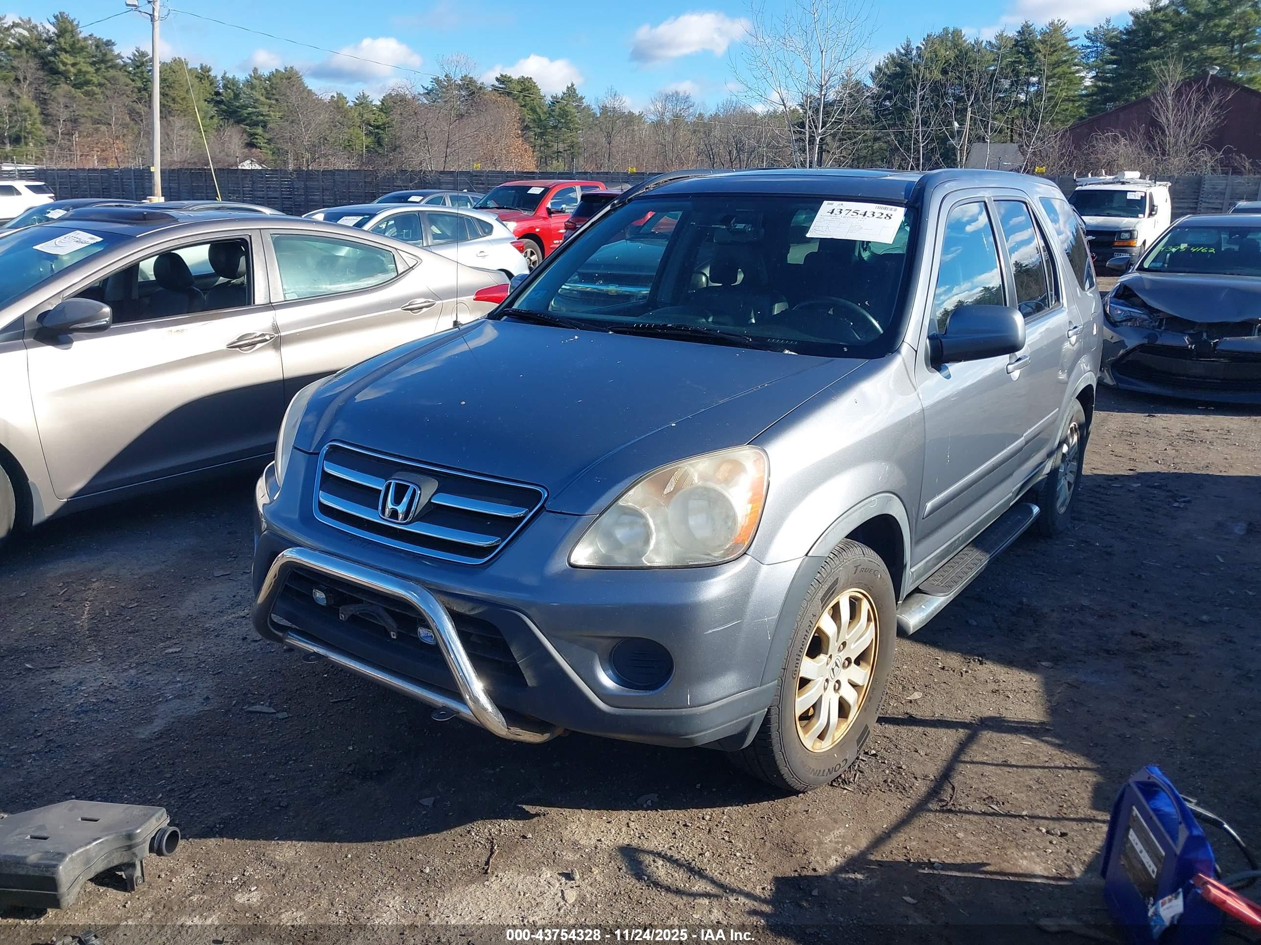 HONDA CR-V image 2