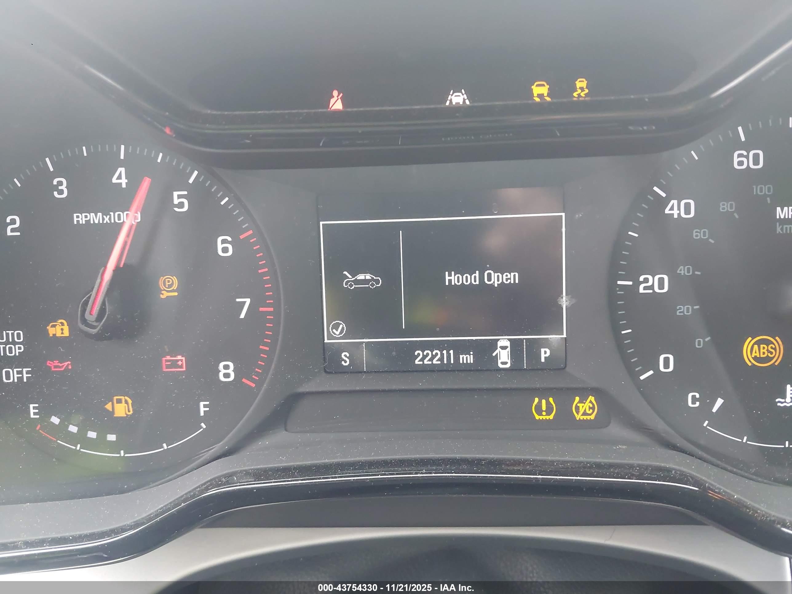 CHEVROLET TRAX image 7