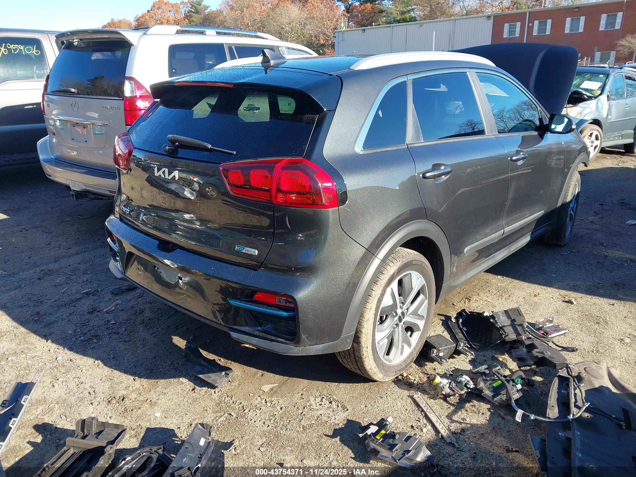KIA NIRO image 4