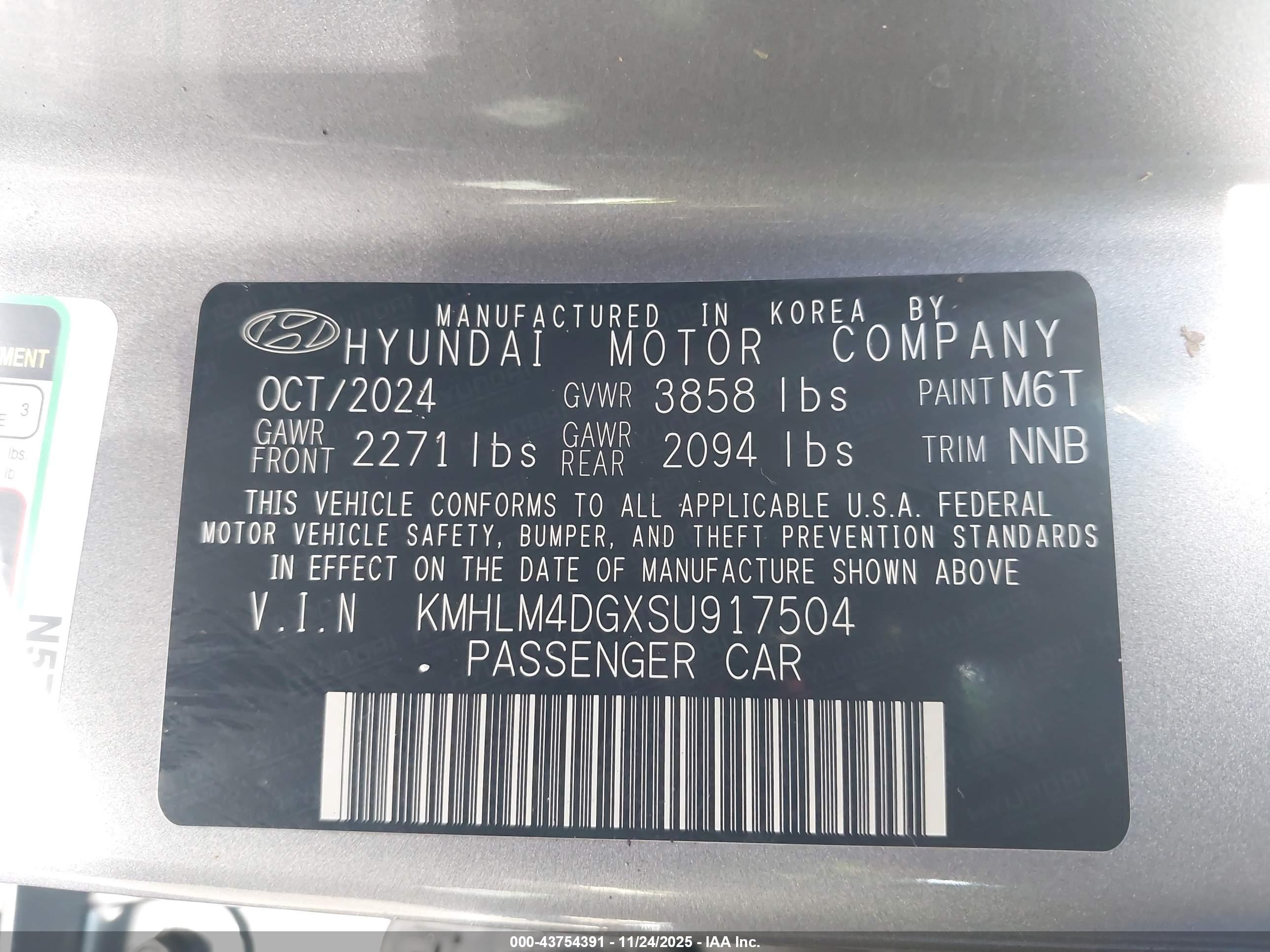 HYUNDAI ELANTRA image 9