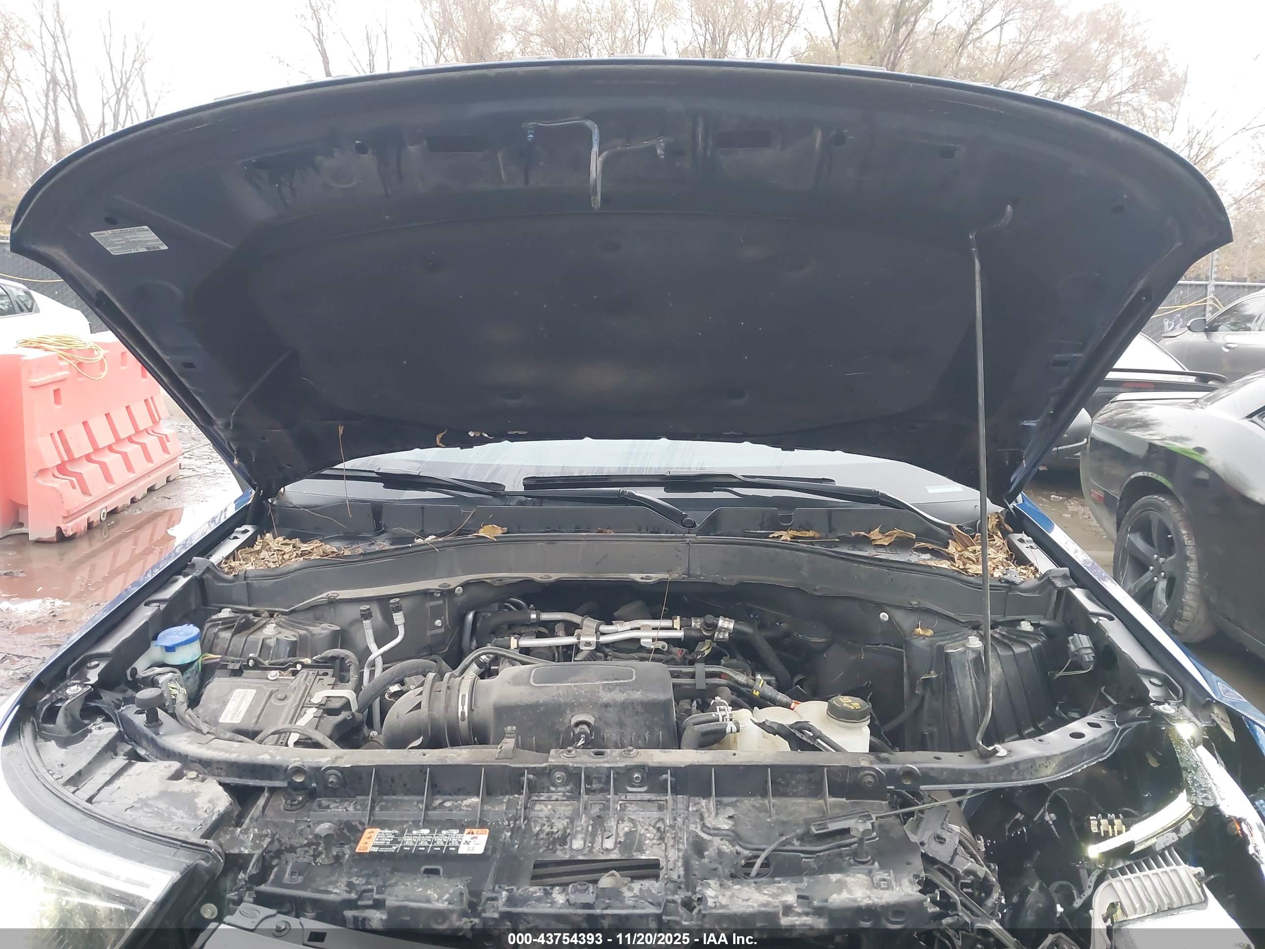 FORD EXPLORER image 10