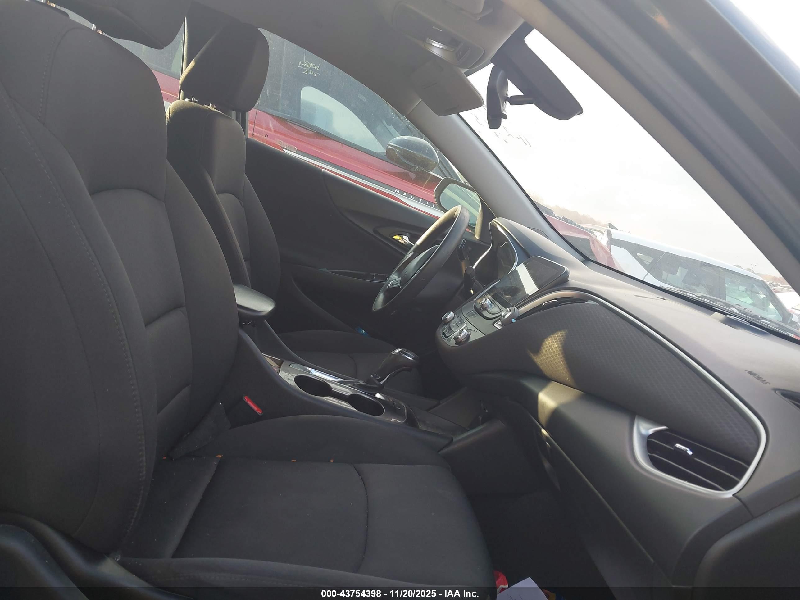 CHEVROLET MALIBU image 5