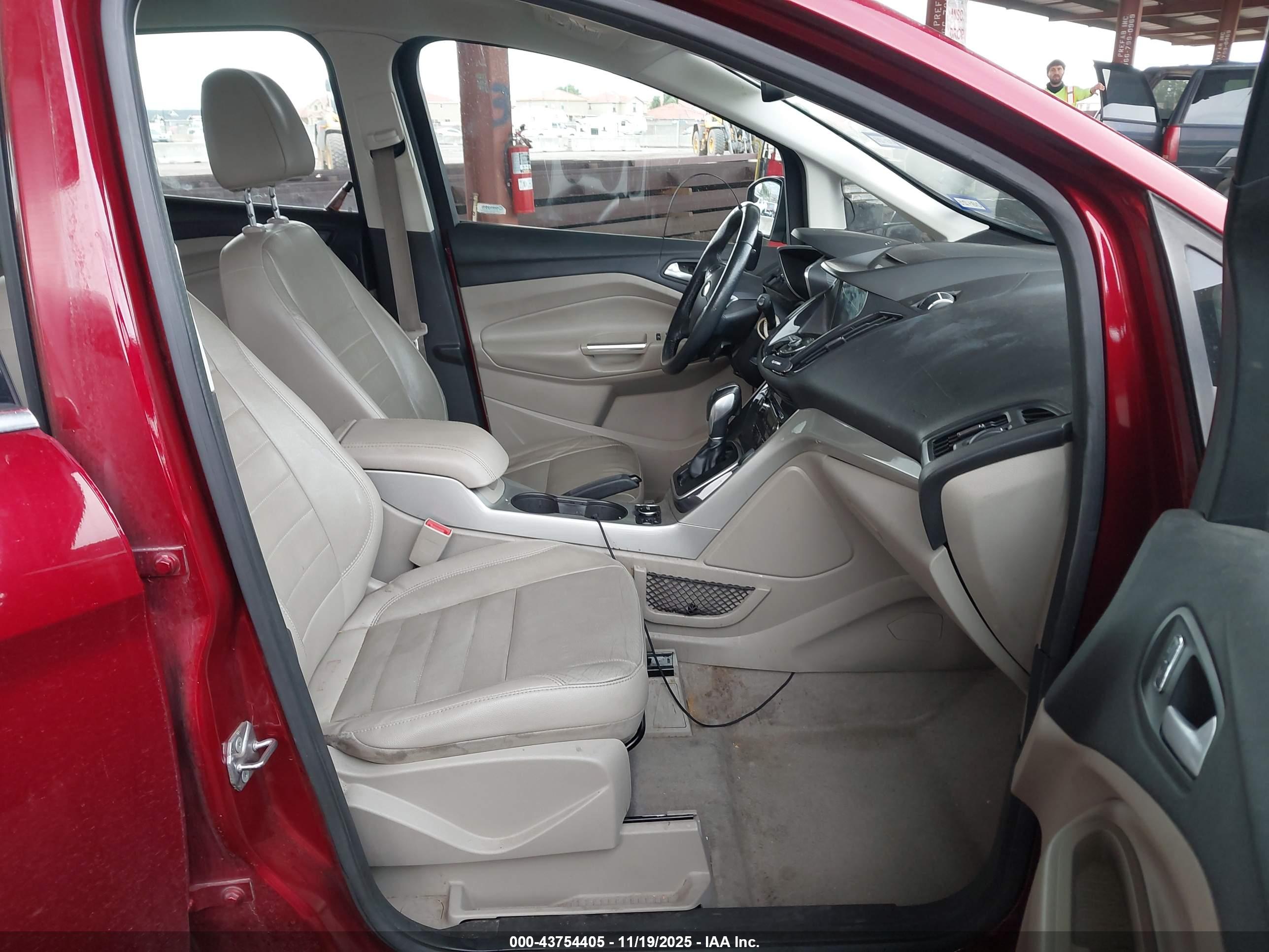 FORD C-MAX image 5