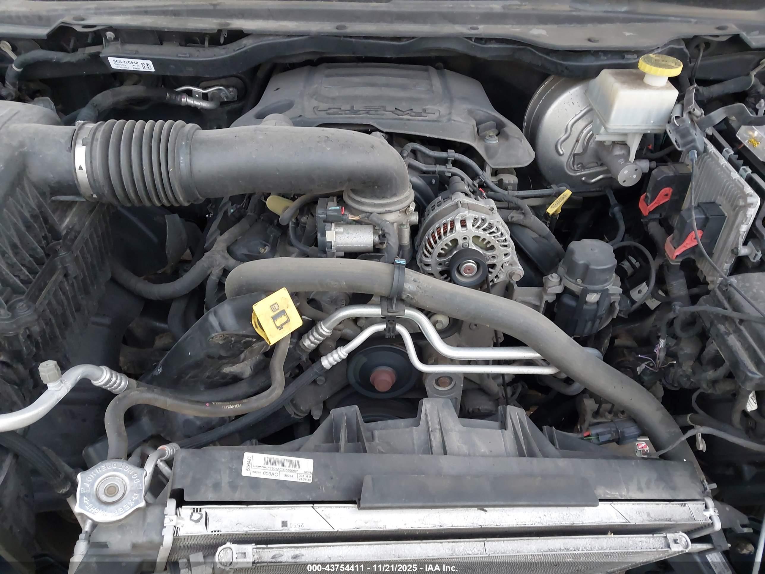 RAM 1500 image 10