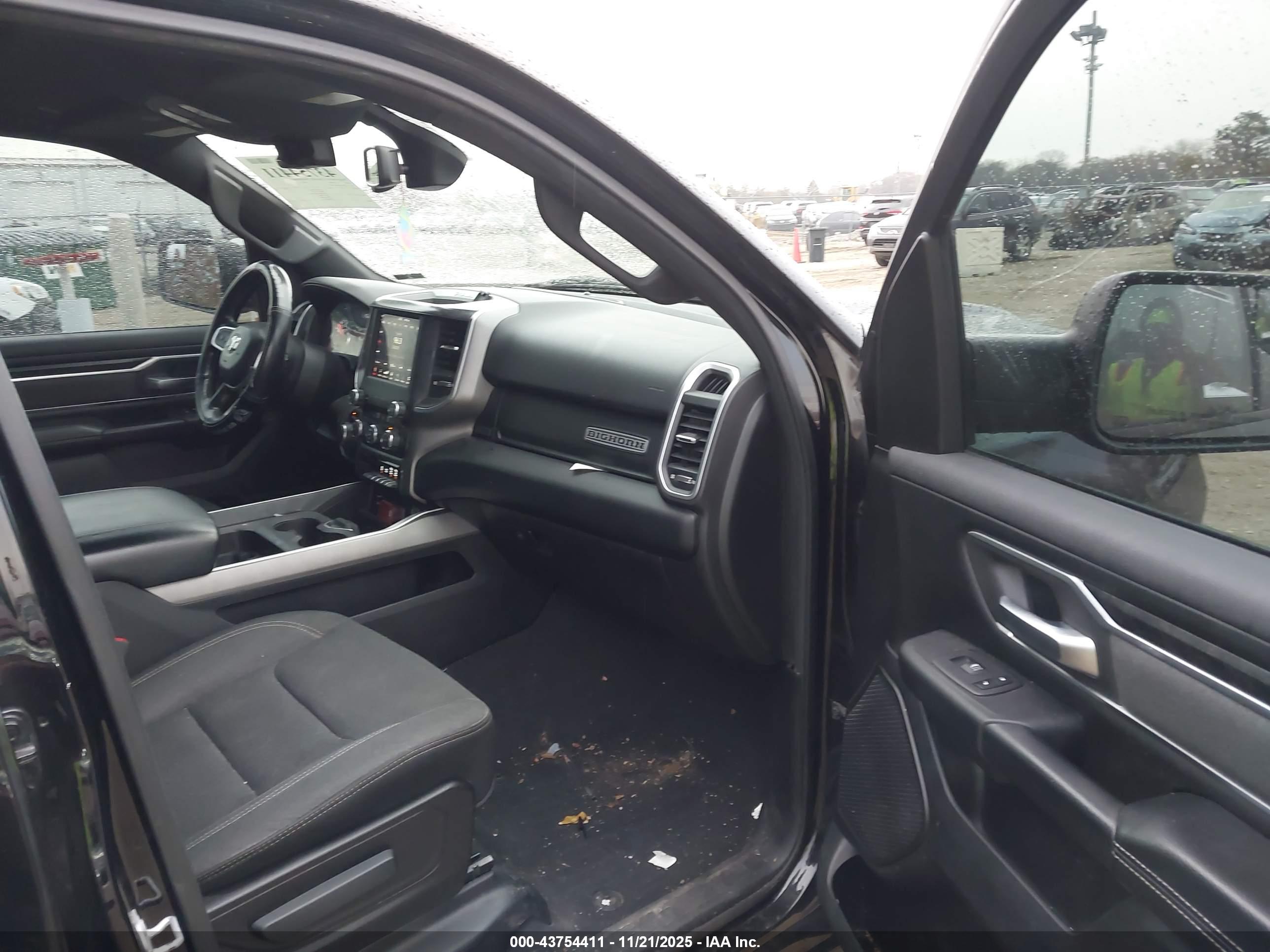 RAM 1500 image 5