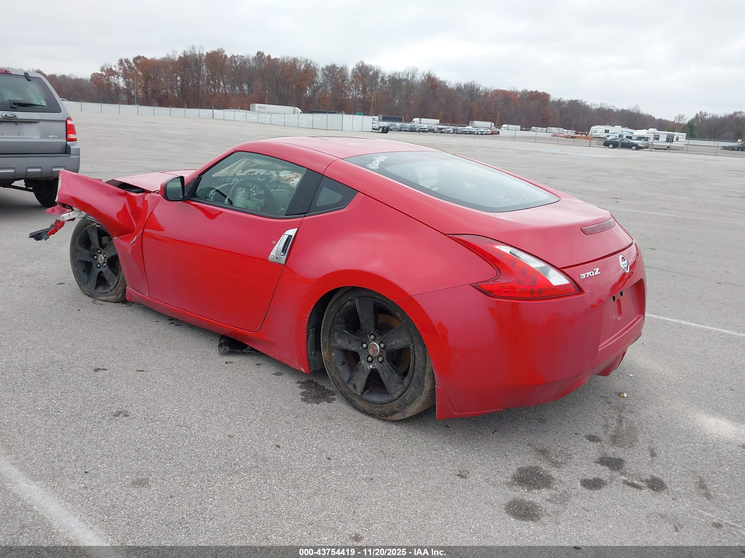 NISSAN 370Z image 3