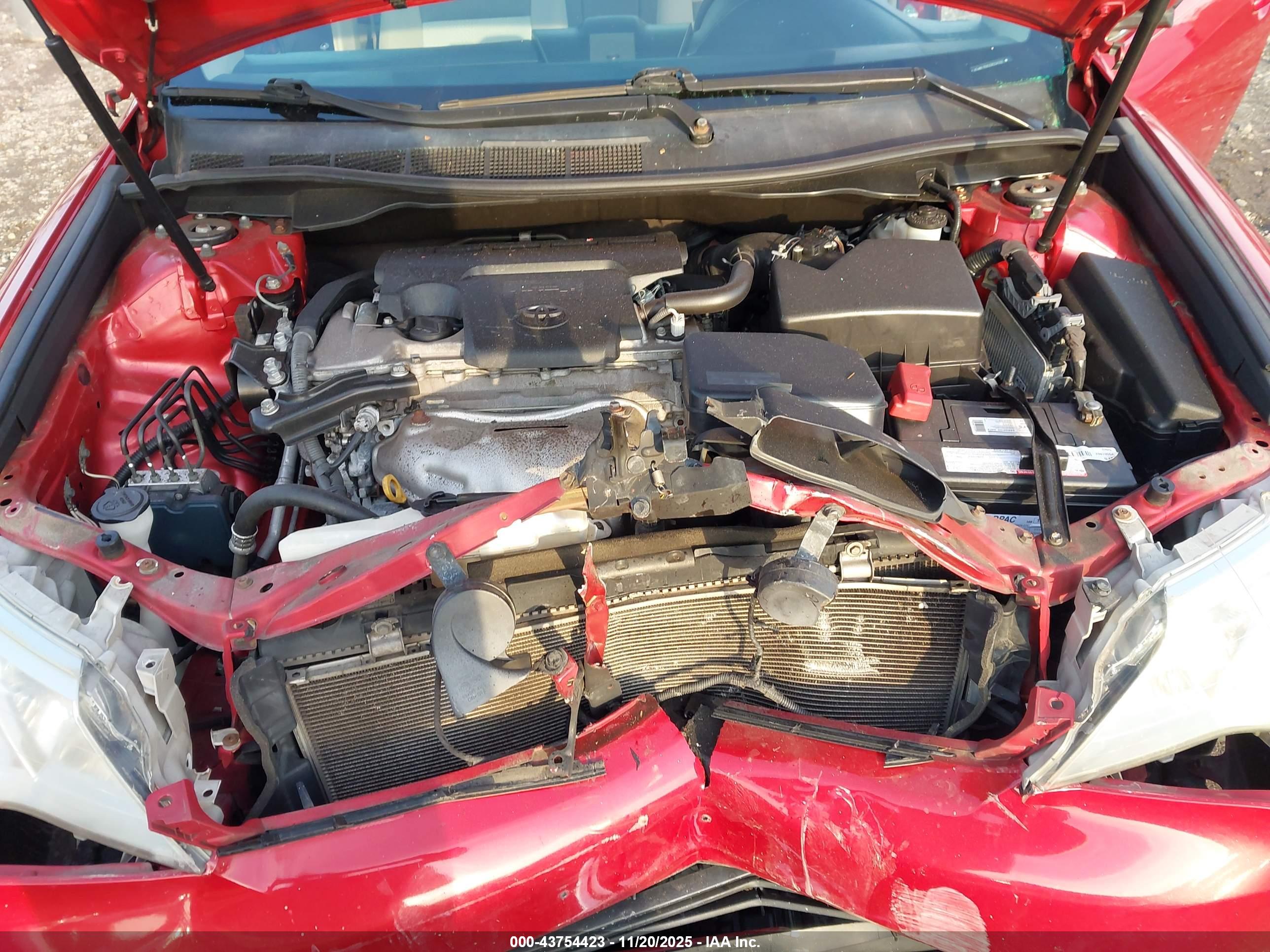 TOYOTA CAMRY image 10