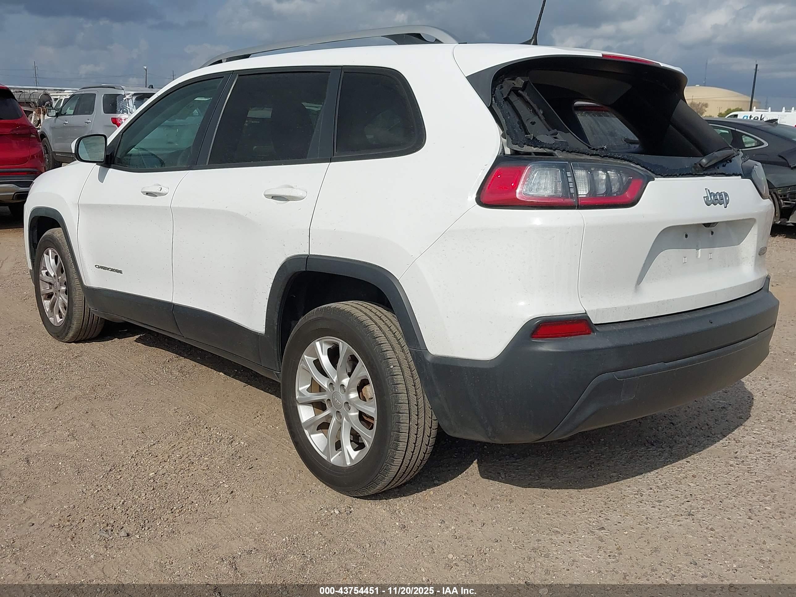 JEEP CHEROKEE image 3