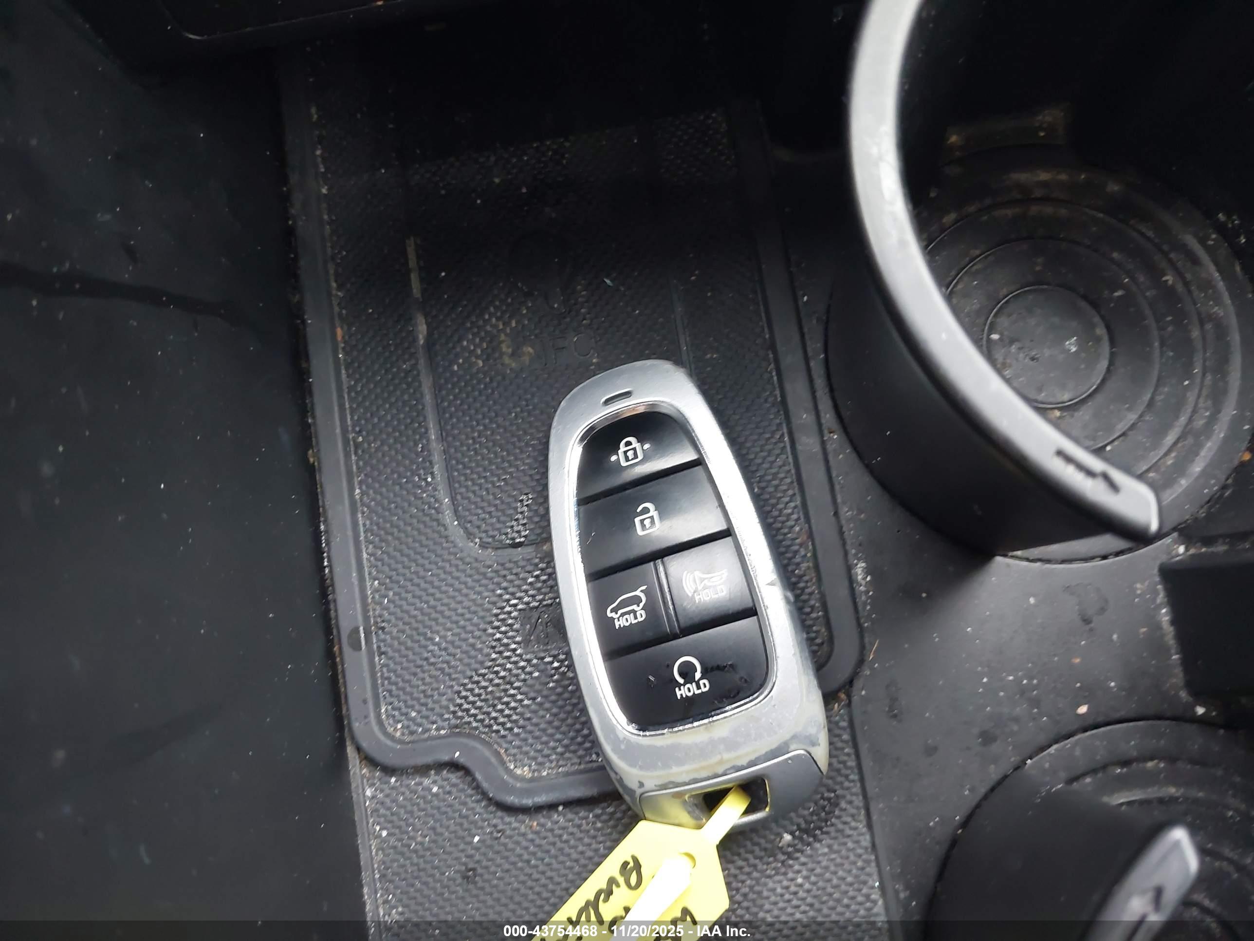 HYUNDAI PALISADE image 11