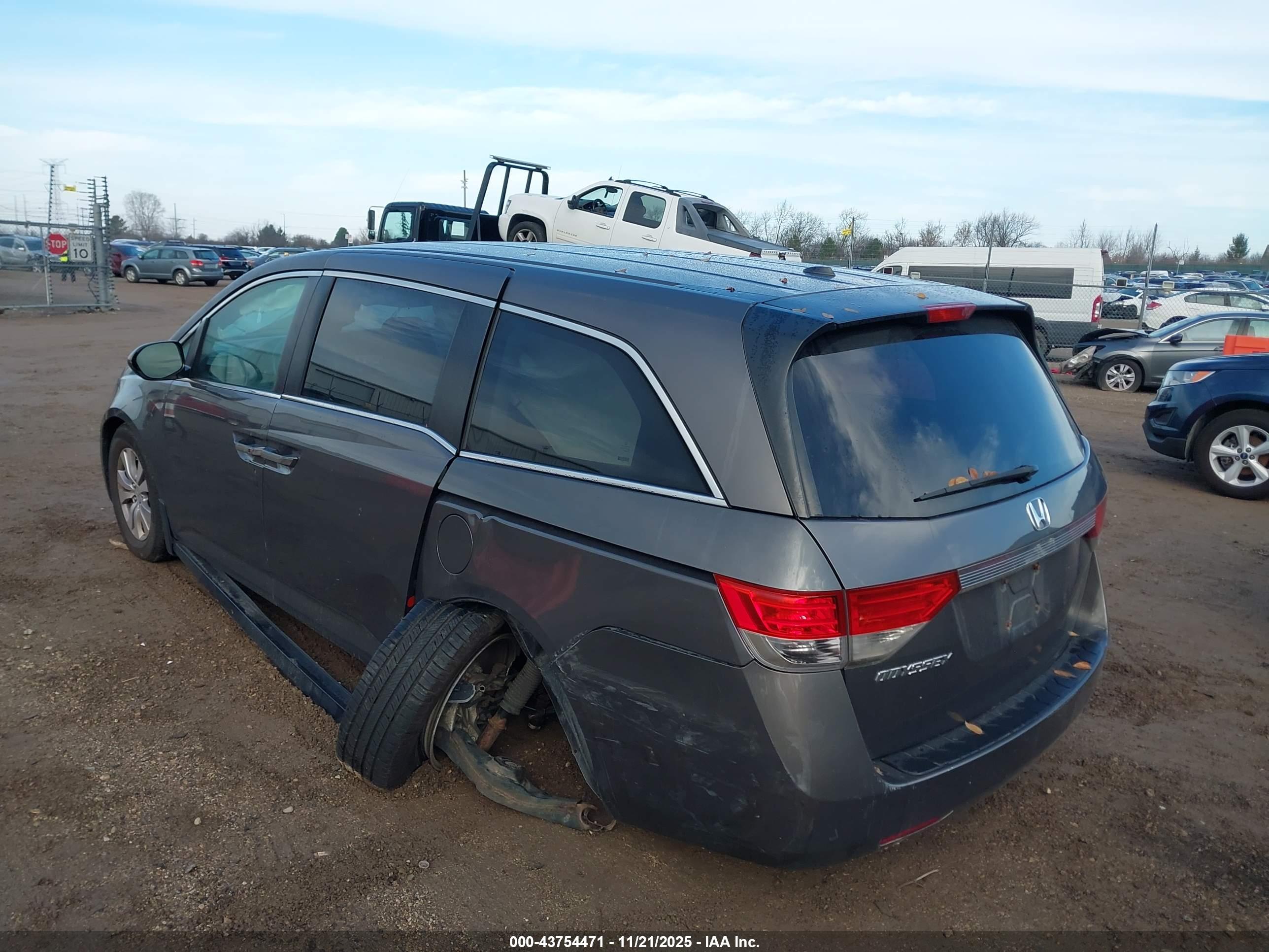 HONDA ODYSSEY image 3