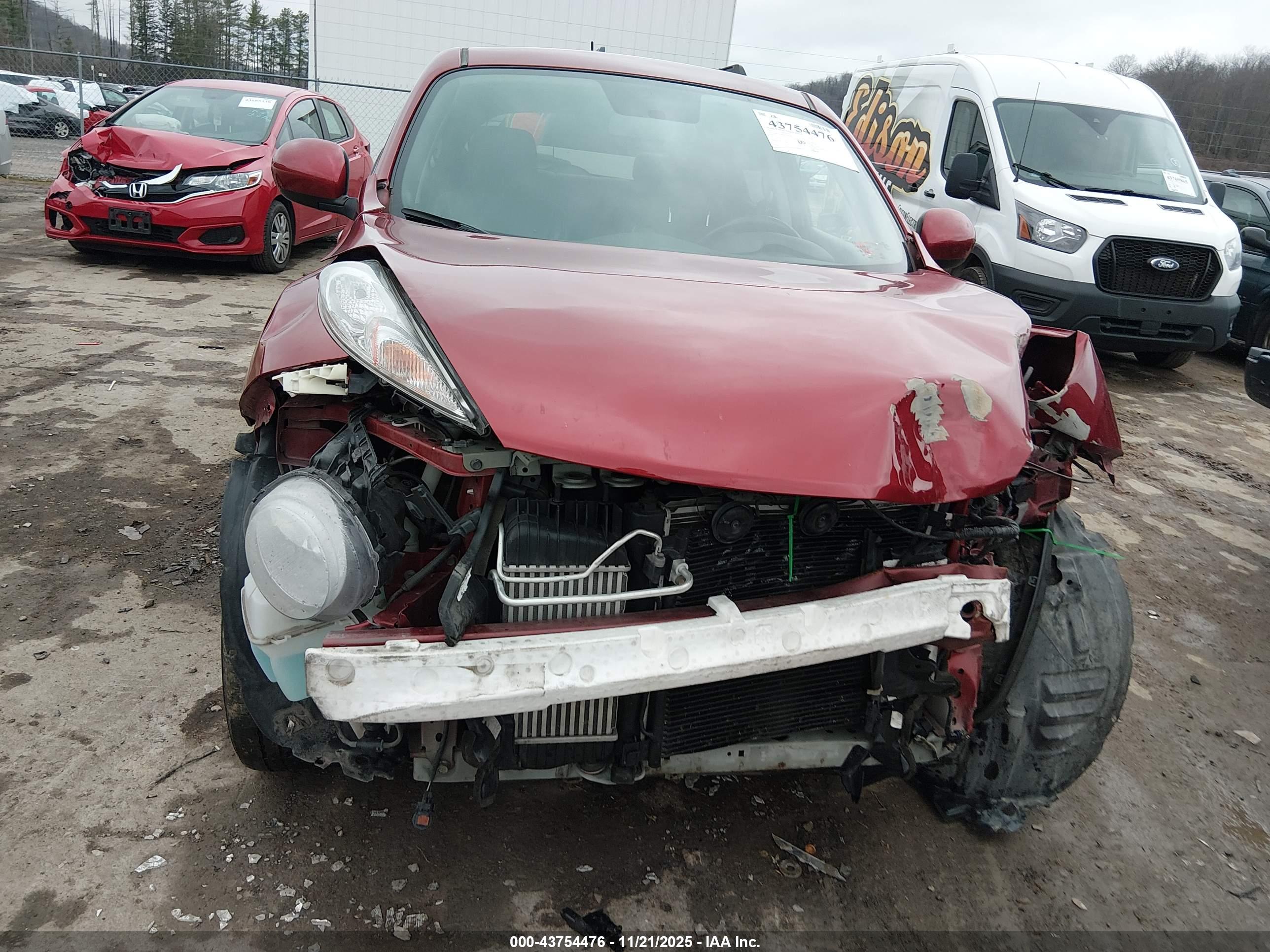 NISSAN JUKE image 6
