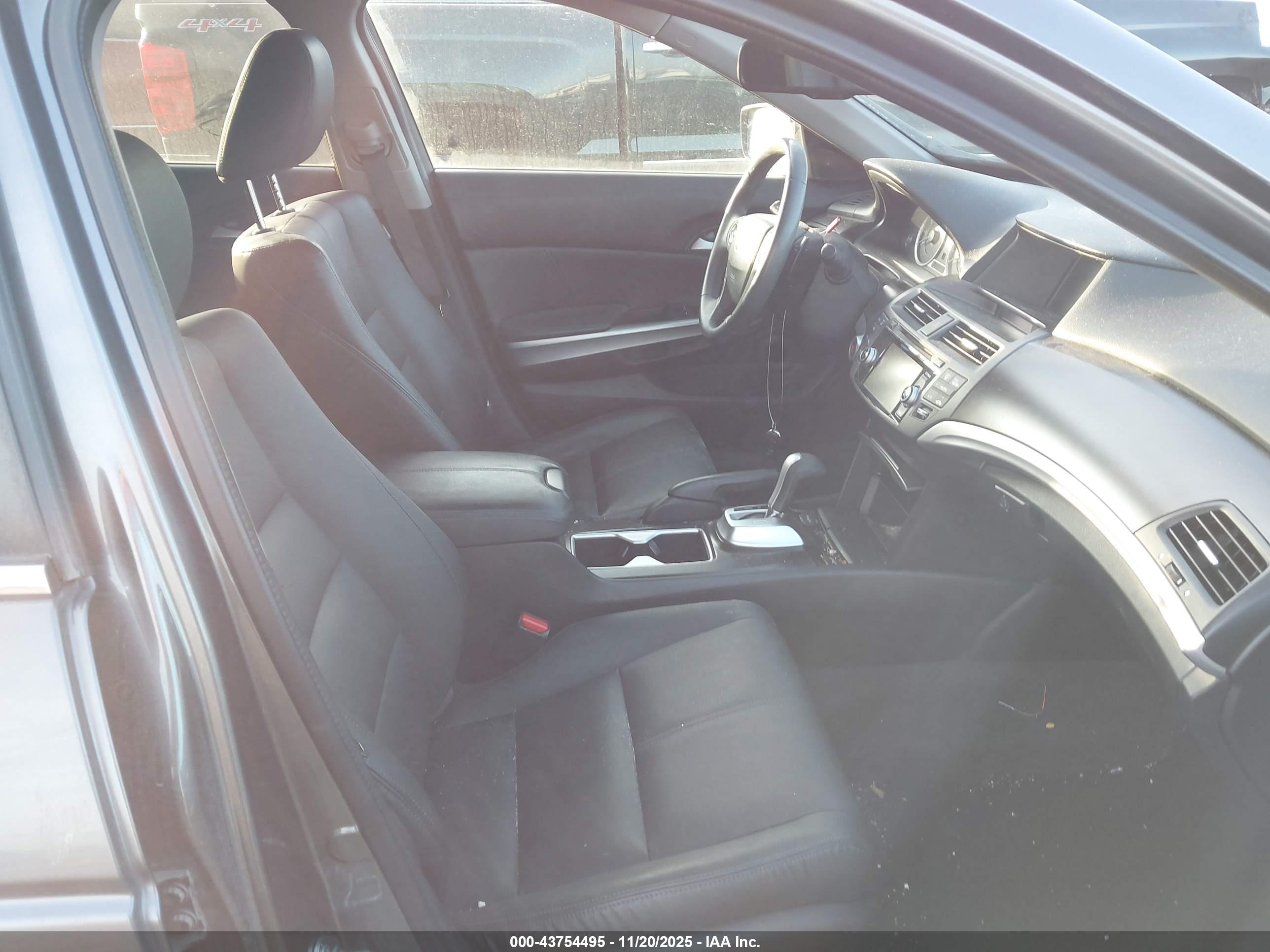 HONDA CROSSTOUR image 5