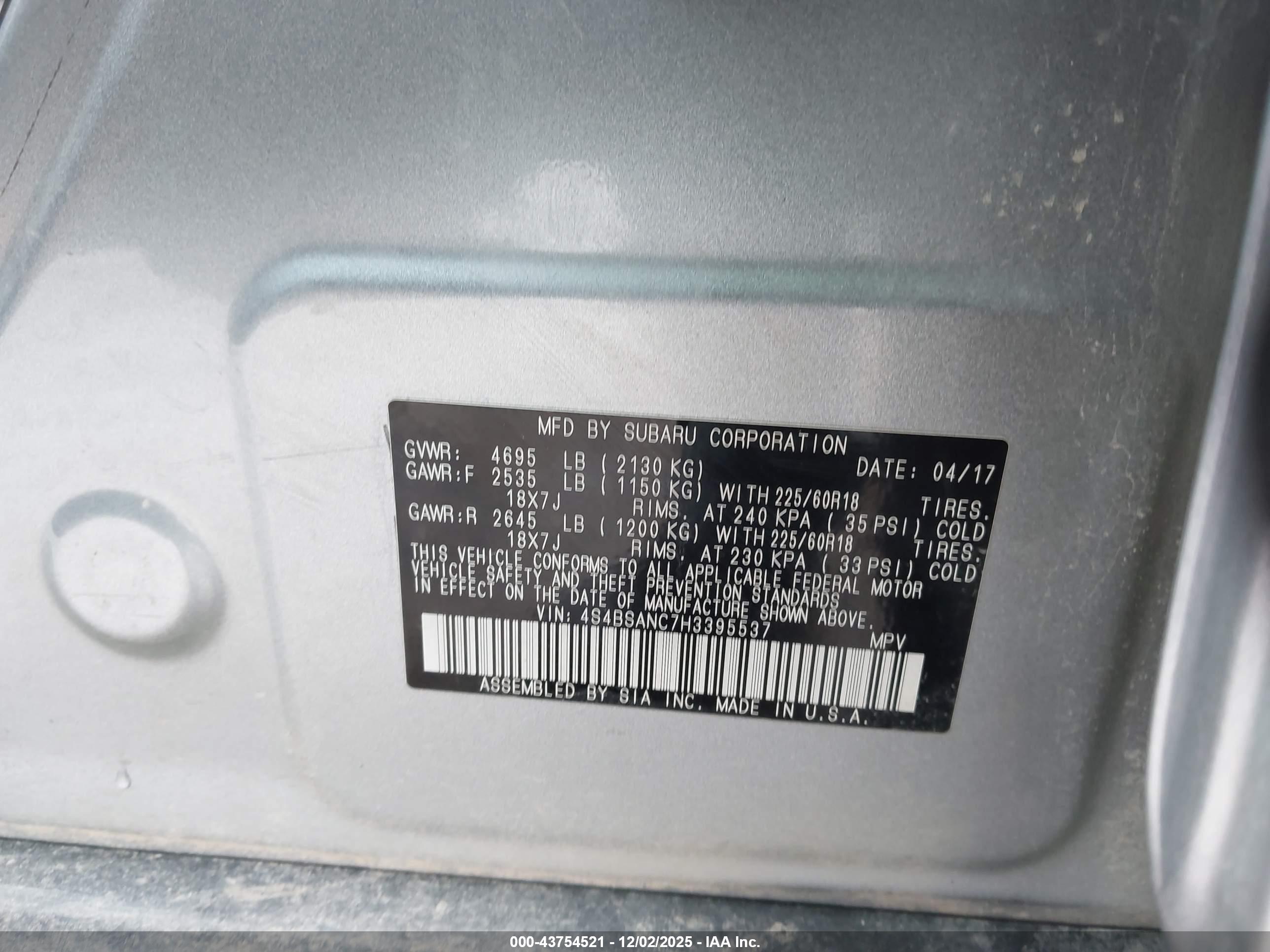 SUBARU OUTBACK image 9