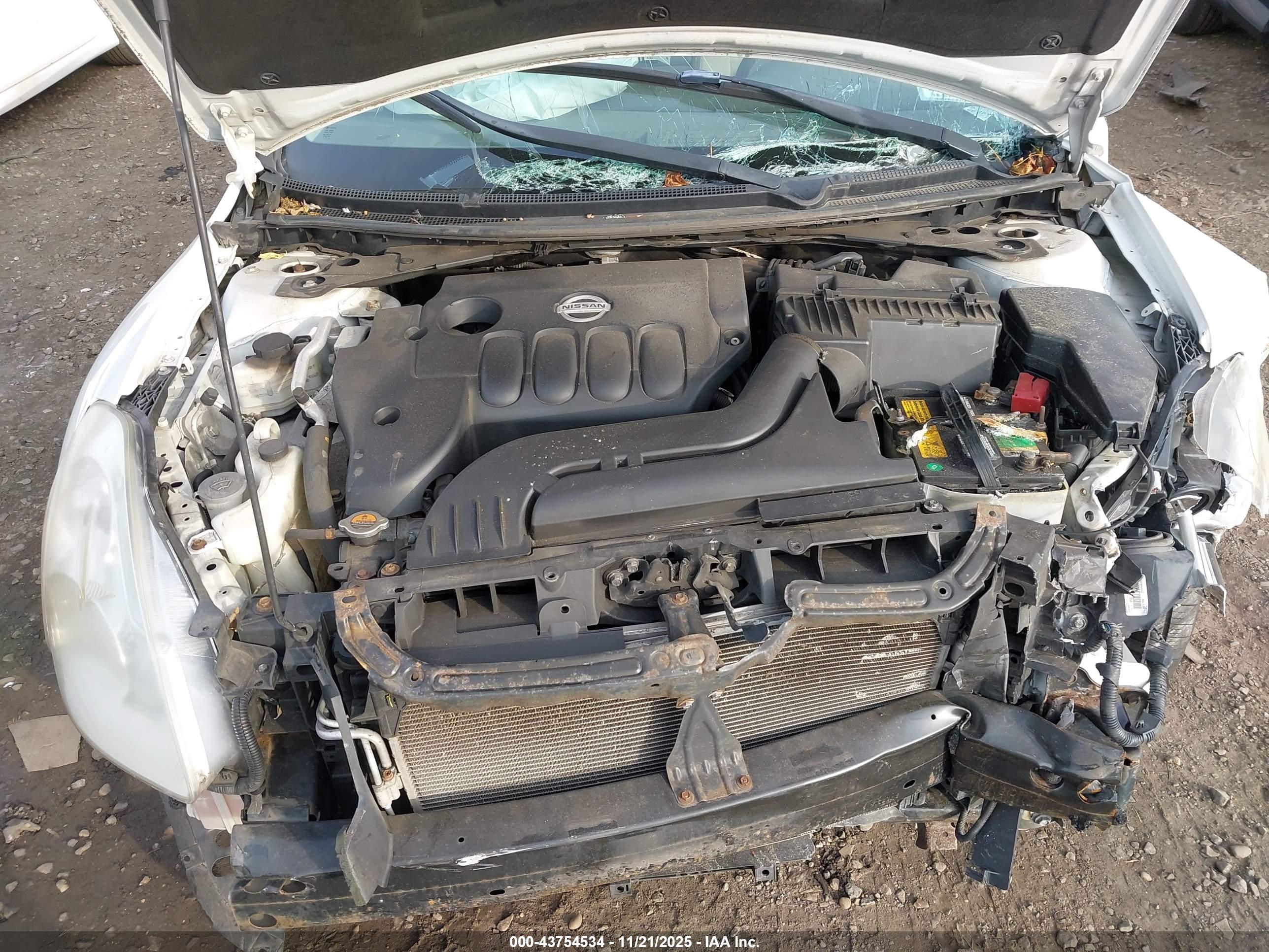 NISSAN ALTIMA image 10