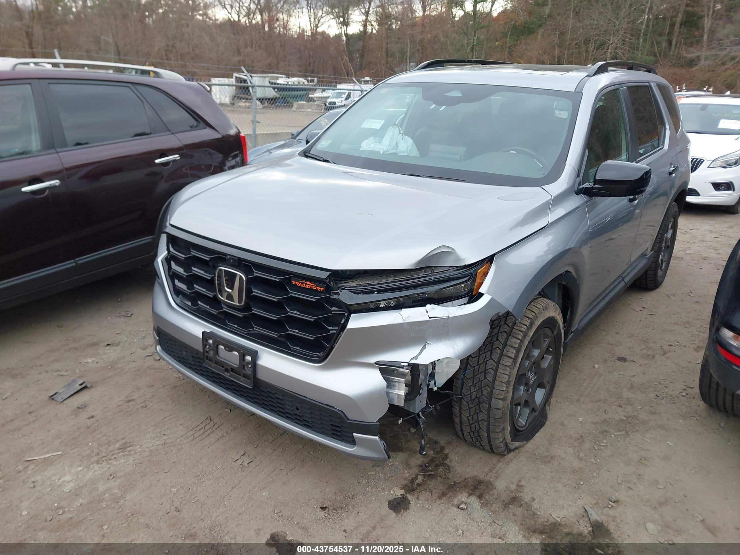 HONDA PILOT image 2
