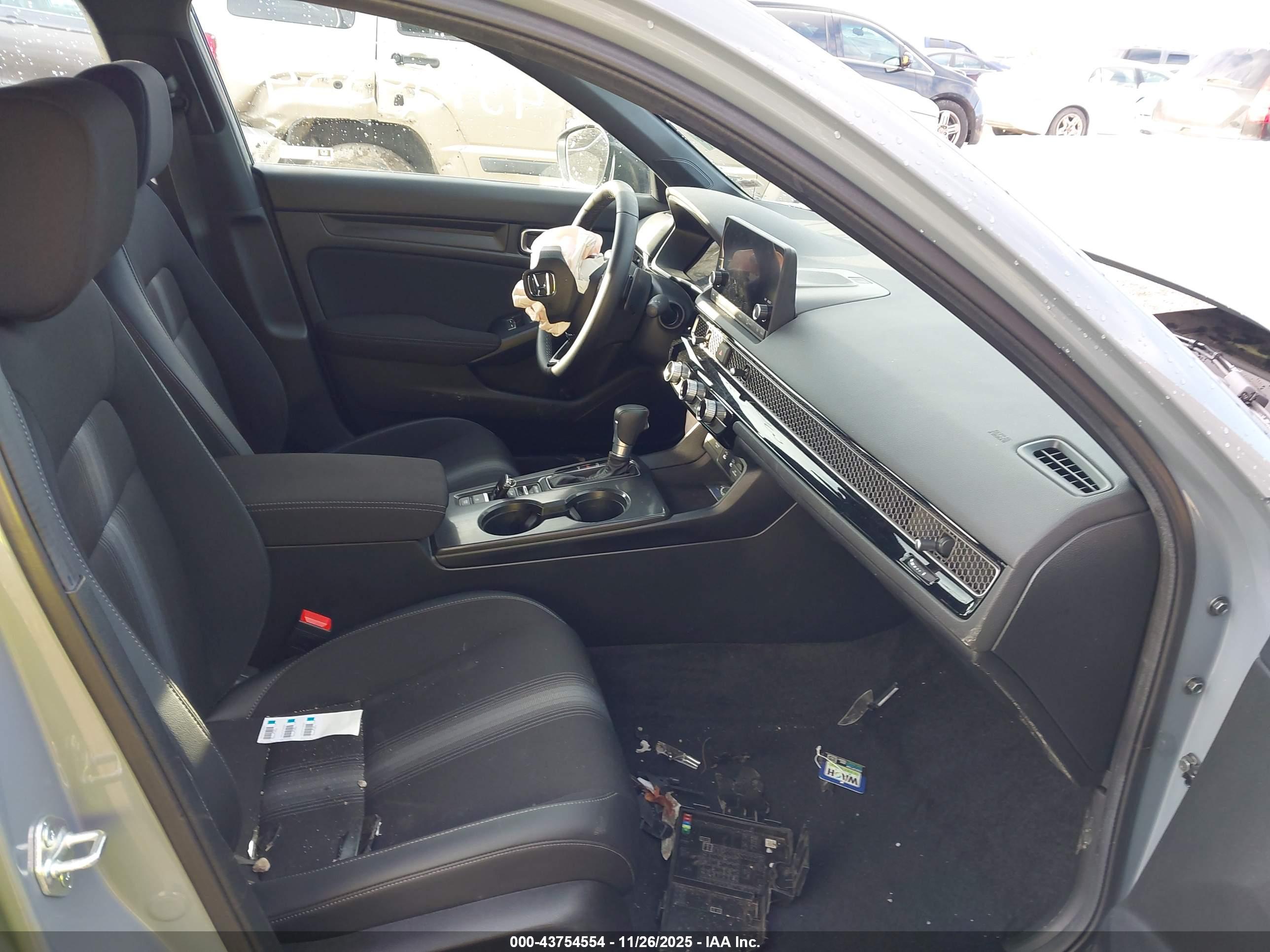HONDA CIVIC image 5