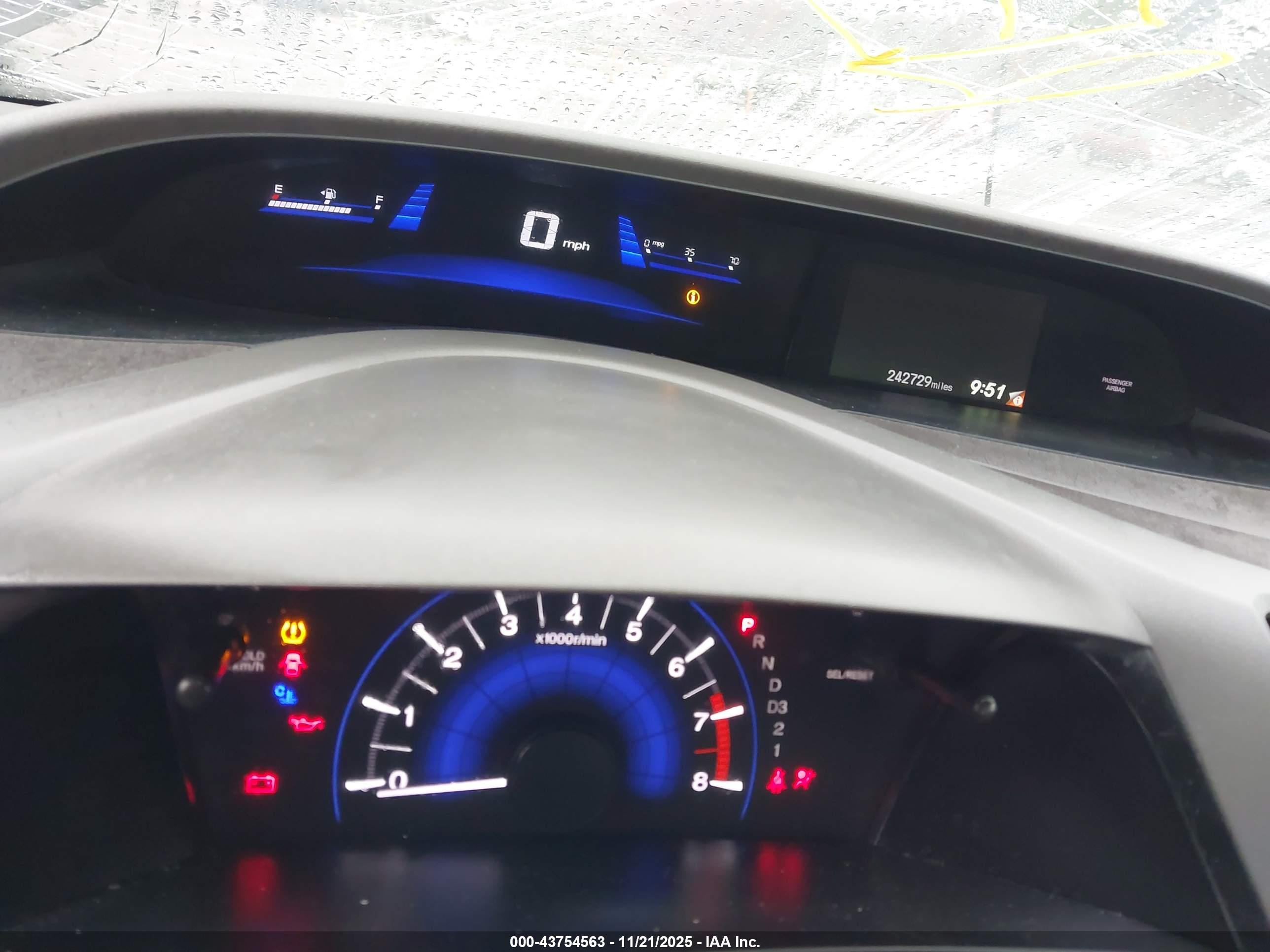 HONDA CIVIC image 7