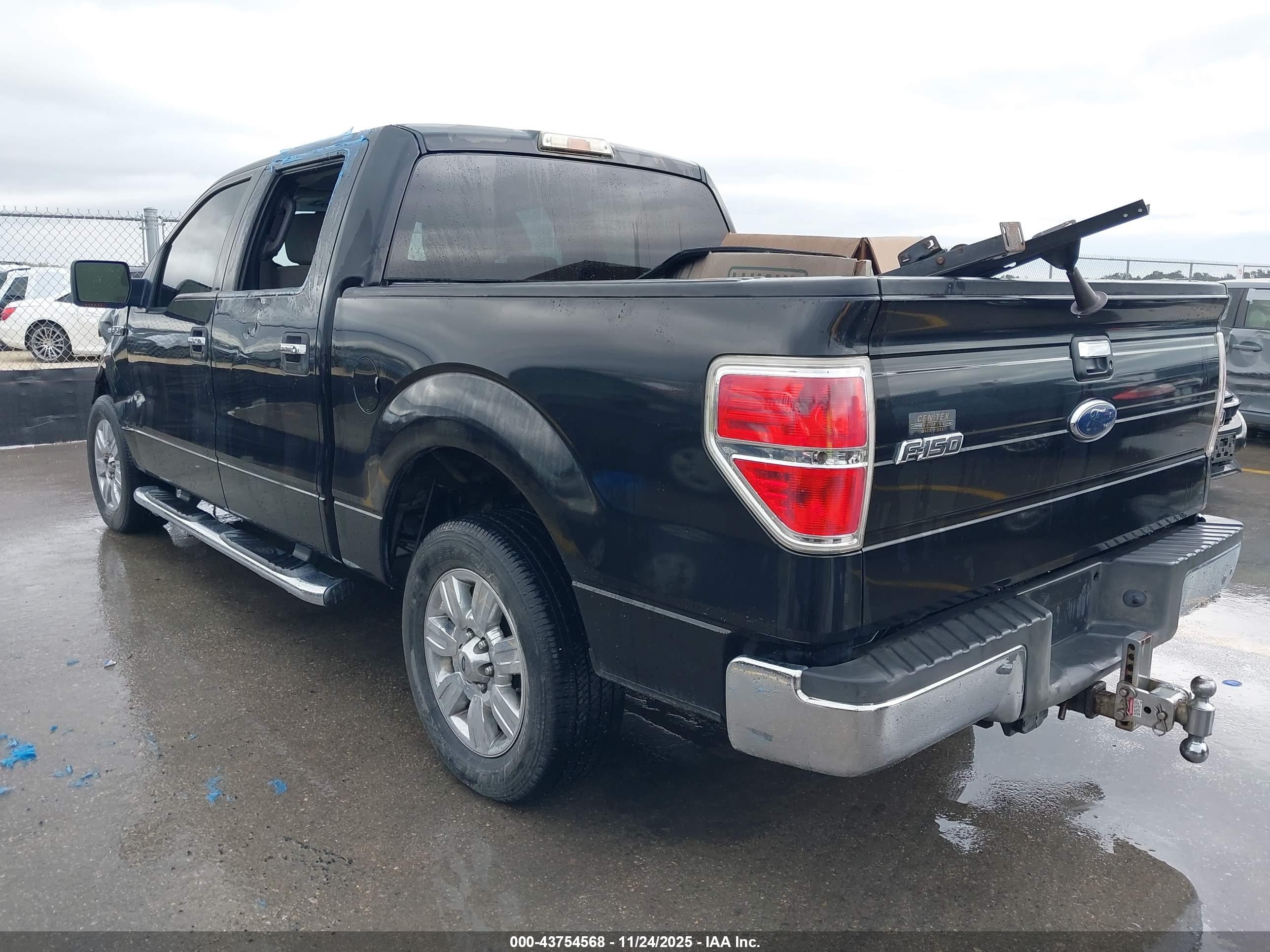 FORD F-150 image 3