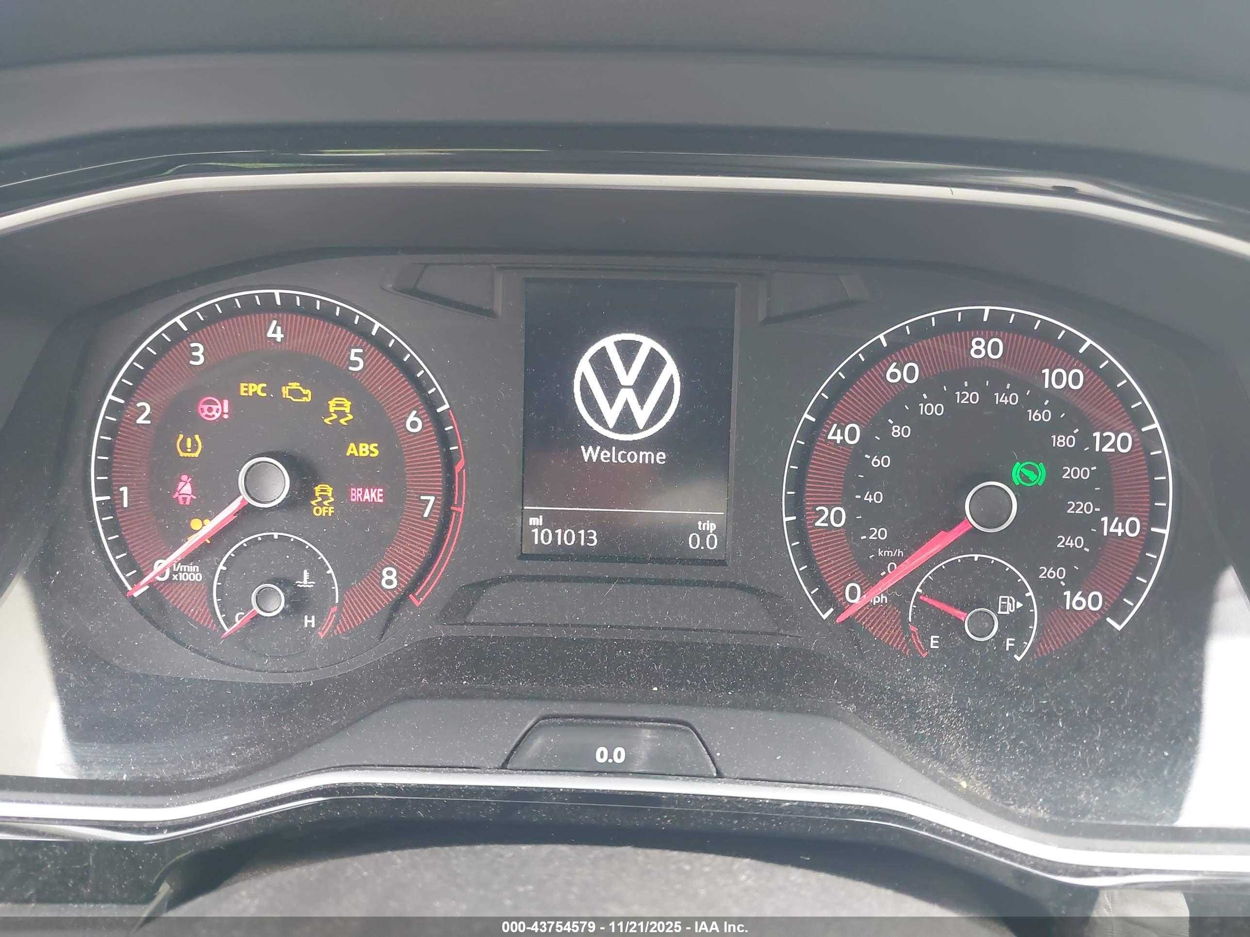 VOLKSWAGEN JETTA image 7