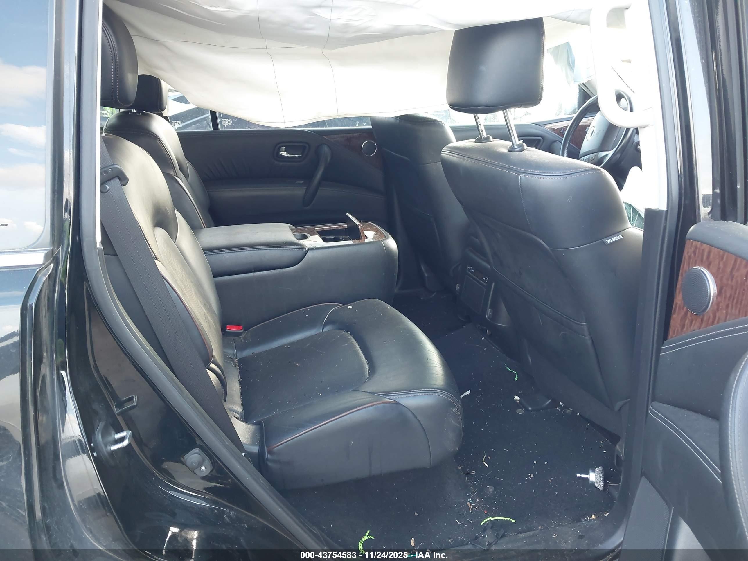 NISSAN ARMADA image 8