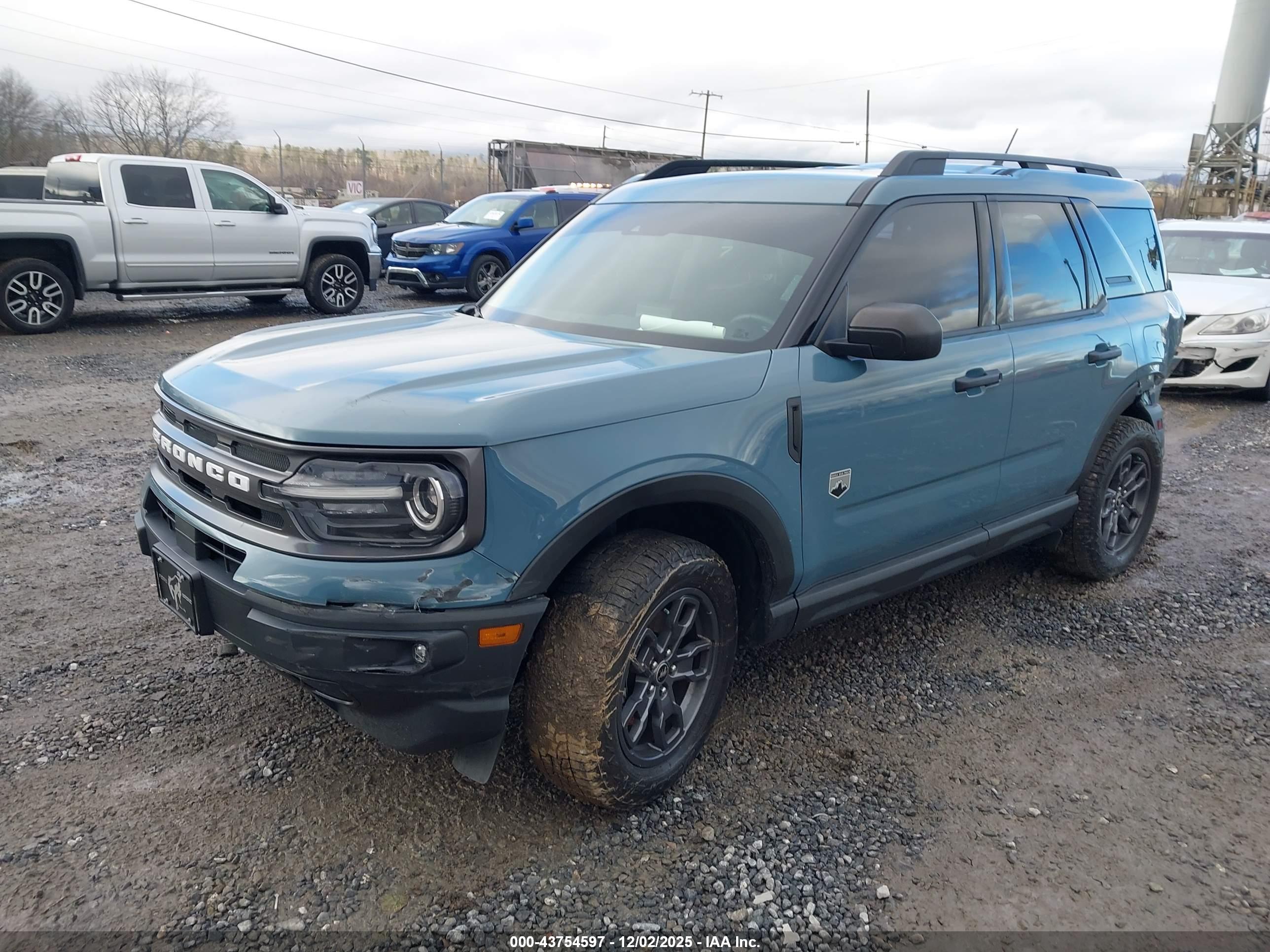 FORD BRONCO image 2