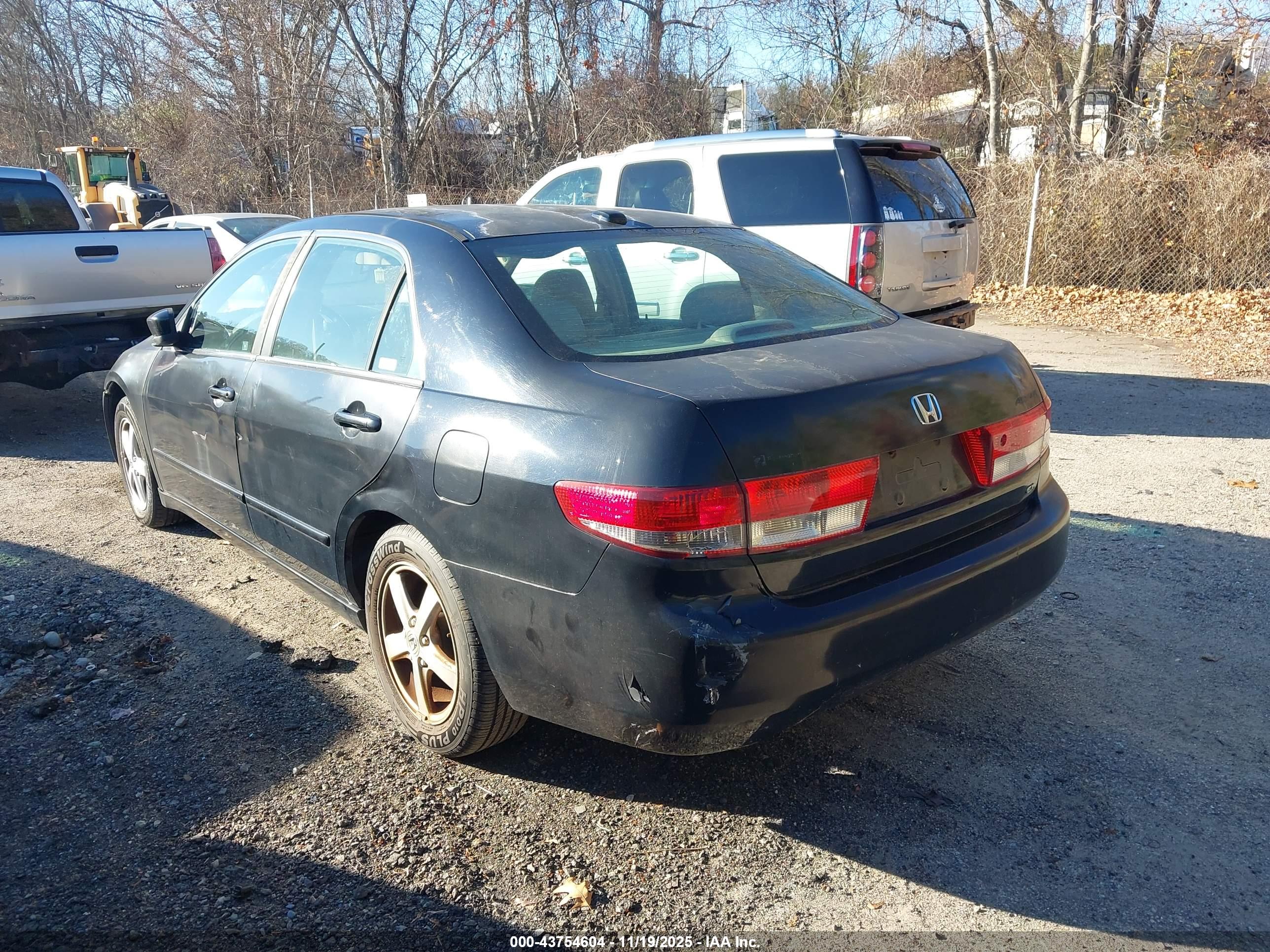 HONDA ACCORD image 3