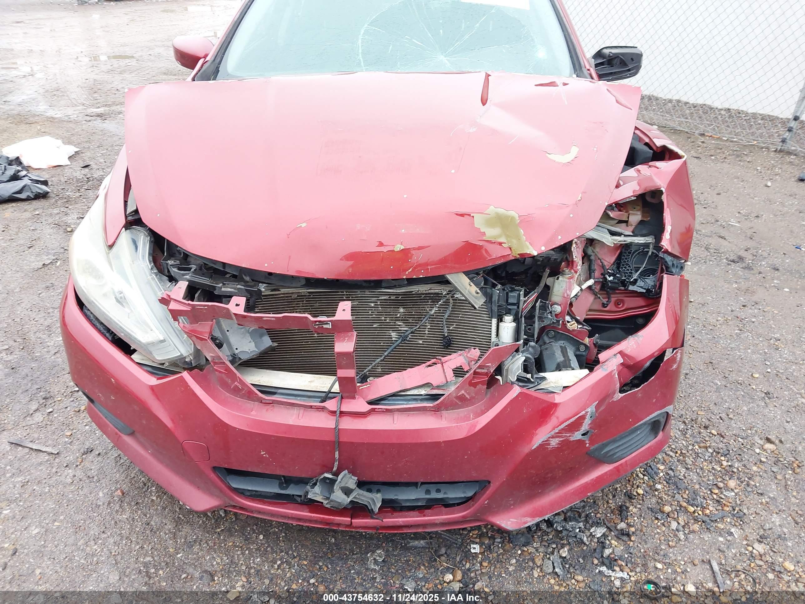 NISSAN ALTIMA image 6