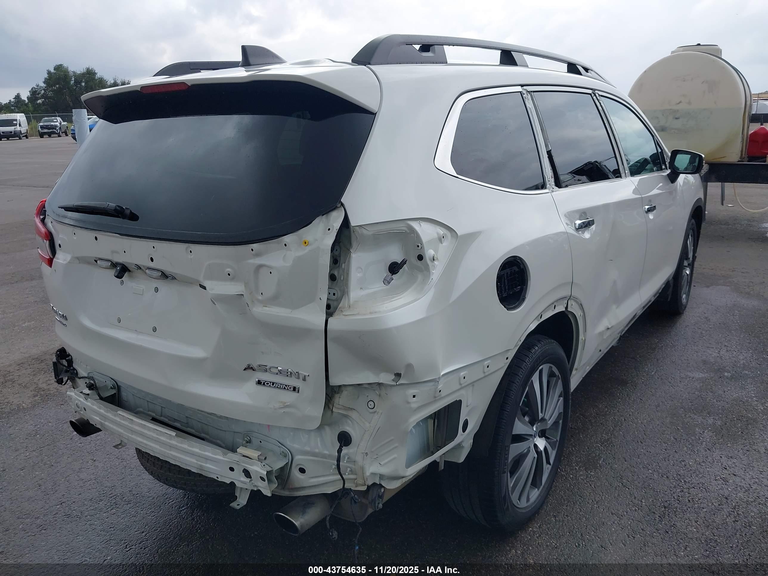 SUBARU ASCENT image 6