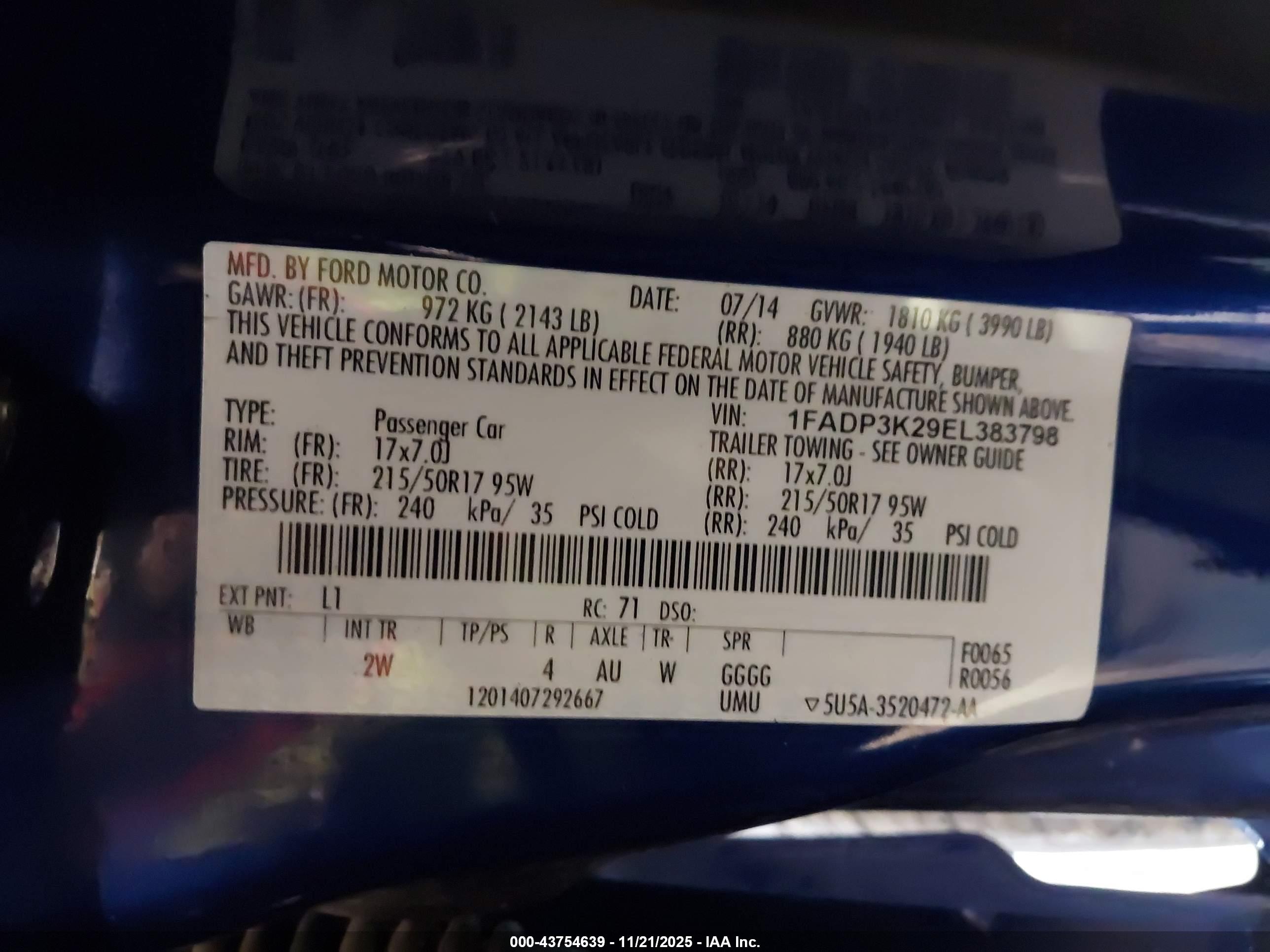FORD FOCUS image 9