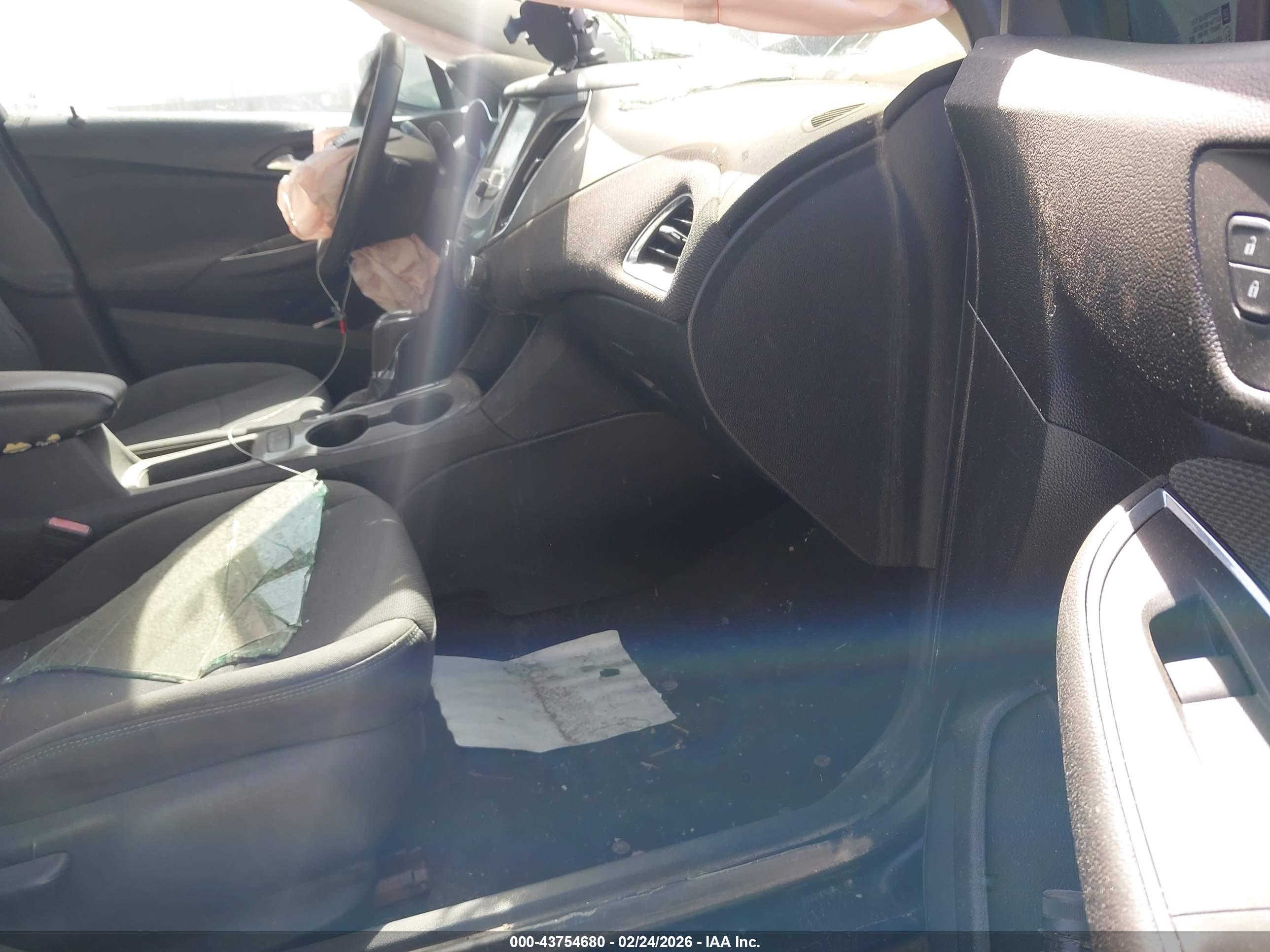 CHEVROLET CRUZE image 5