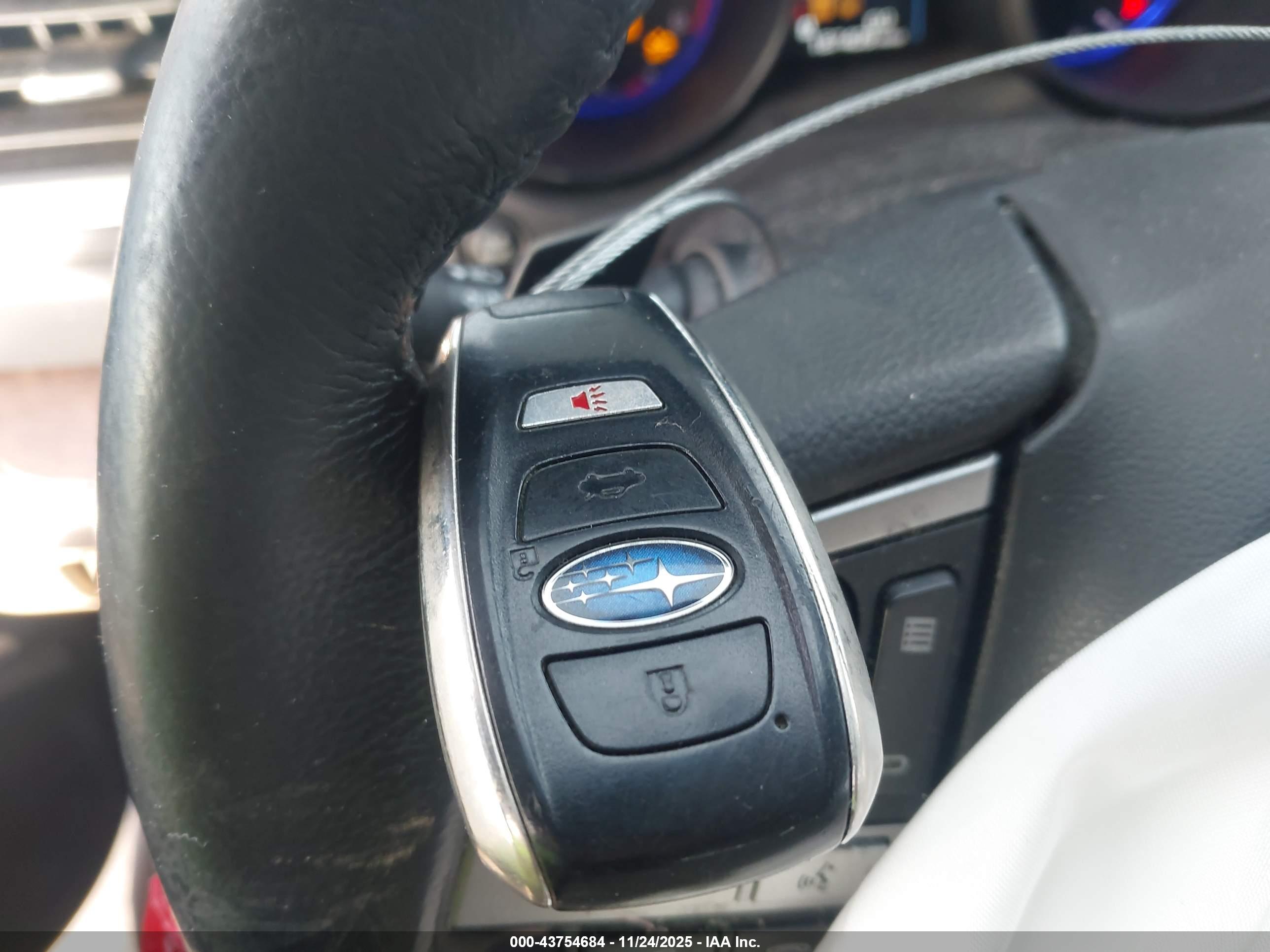 SUBARU OUTBACK image 11