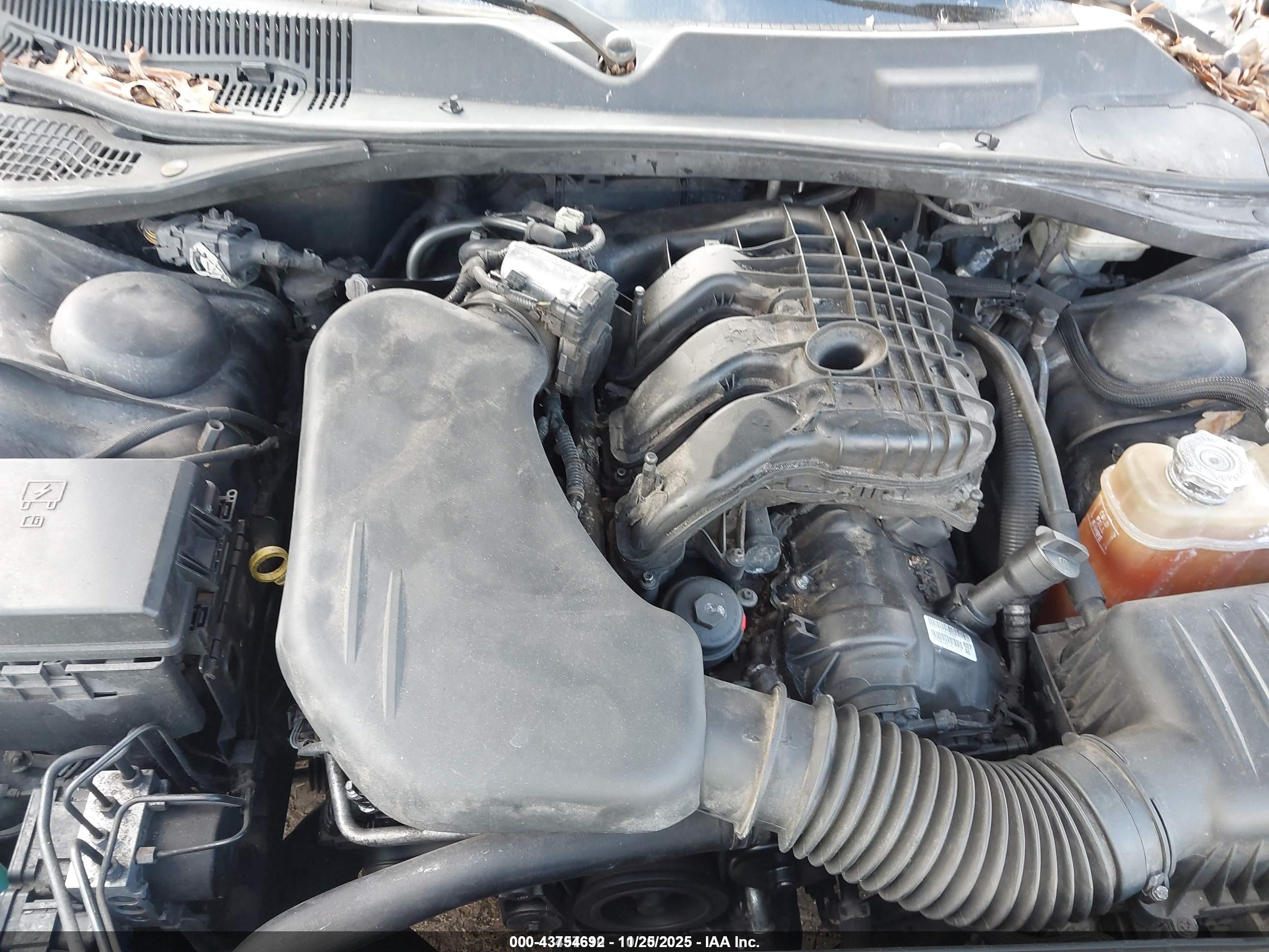 DODGE CHALLENGER image 10