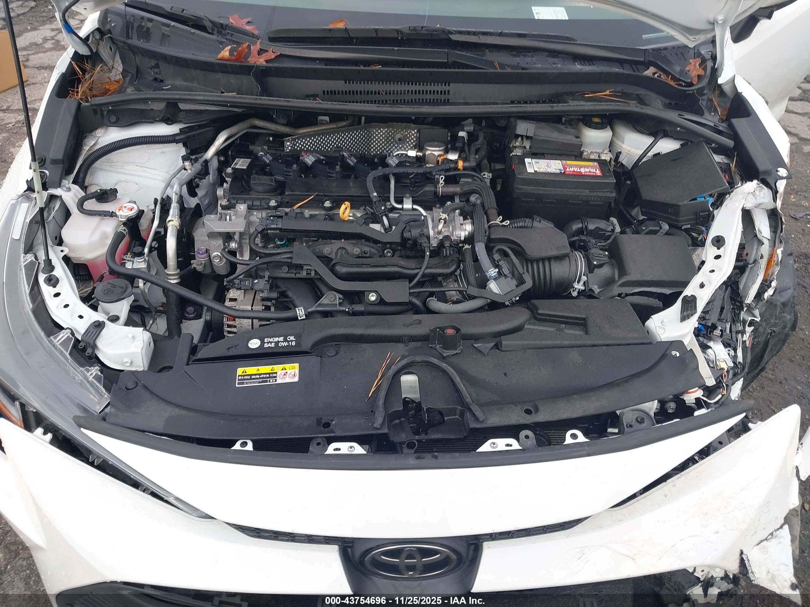 TOYOTA COROLLA image 10