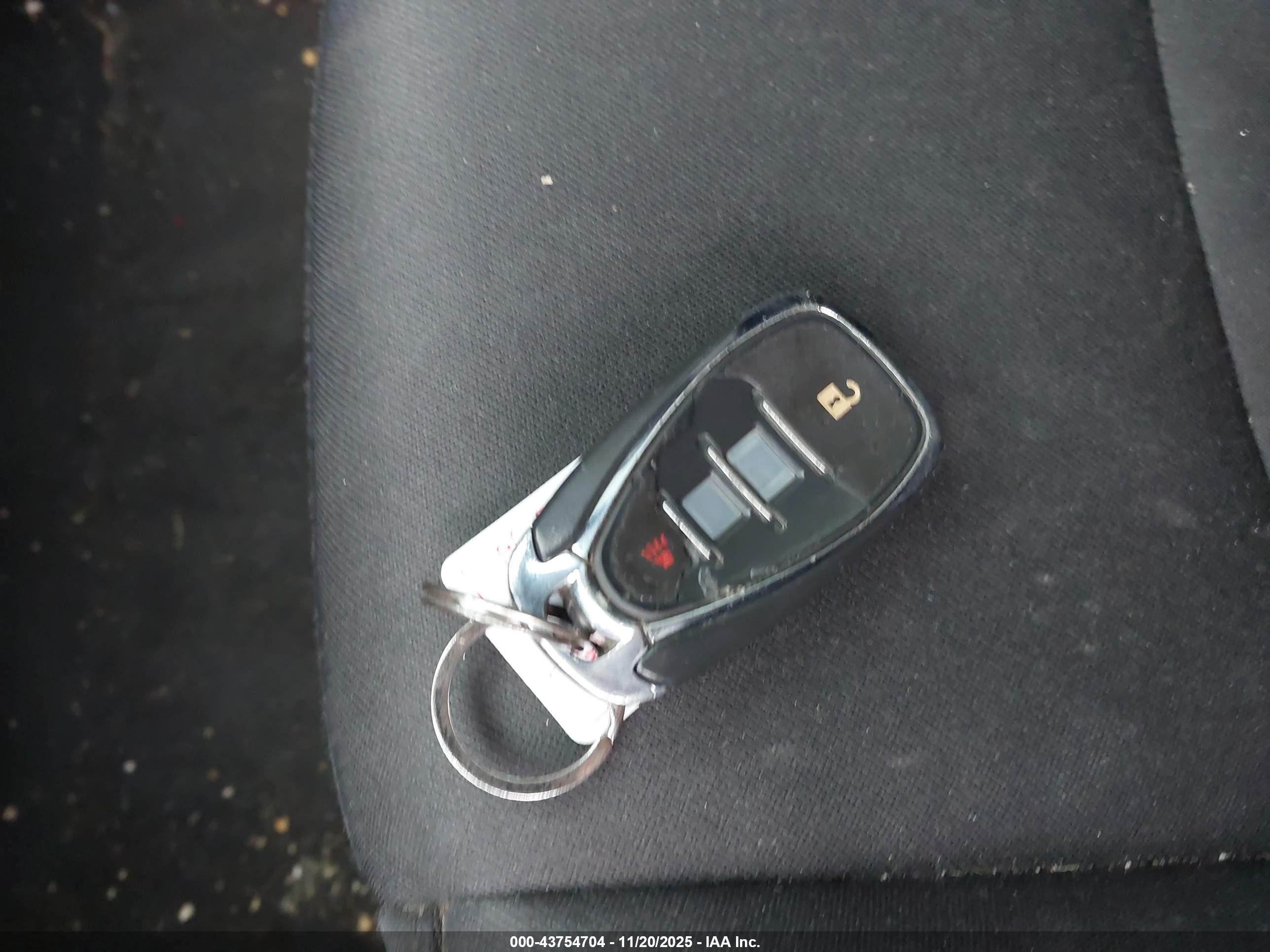 CHEVROLET MALIBU image 11