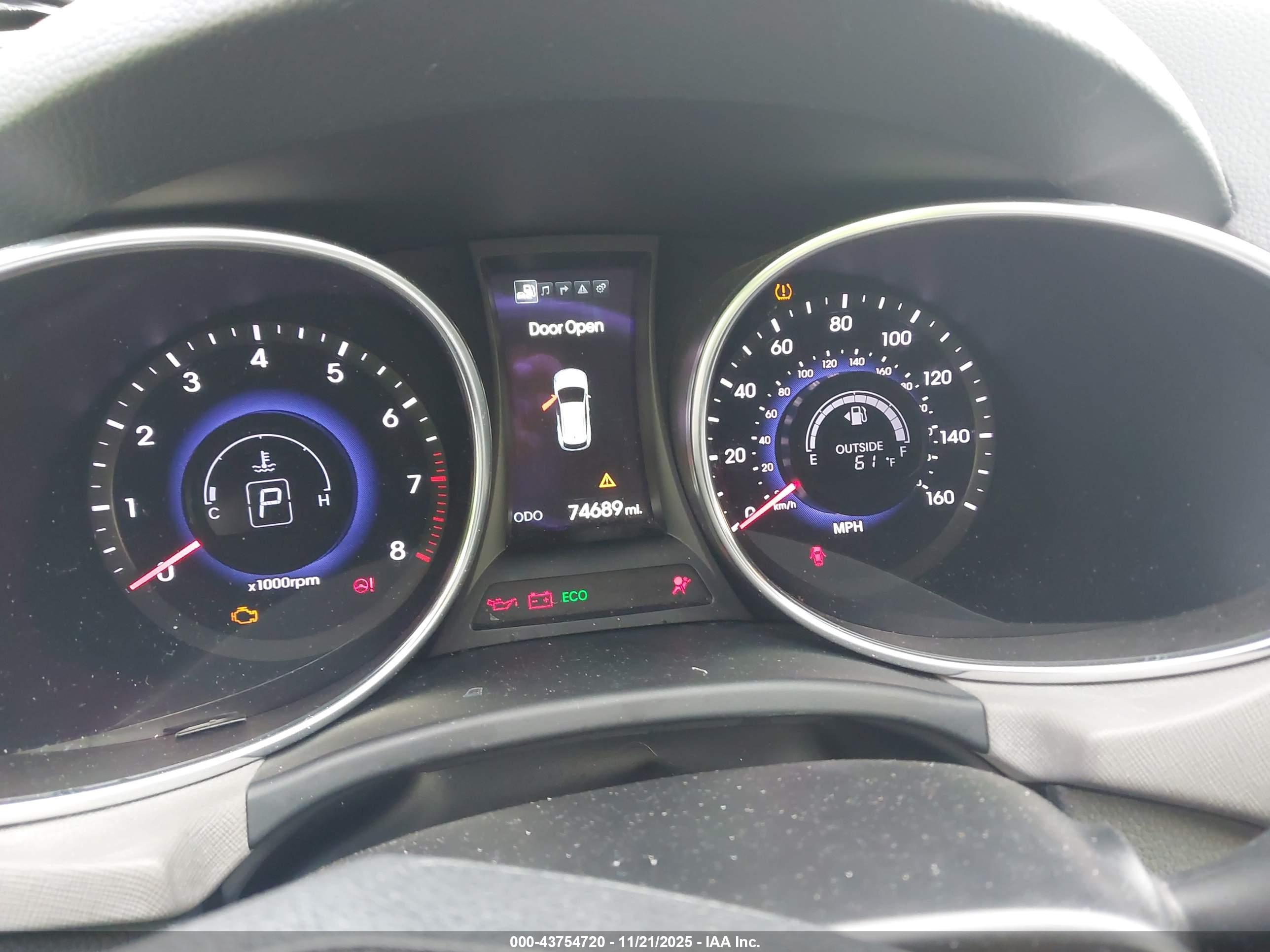 HYUNDAI SANTA image 7