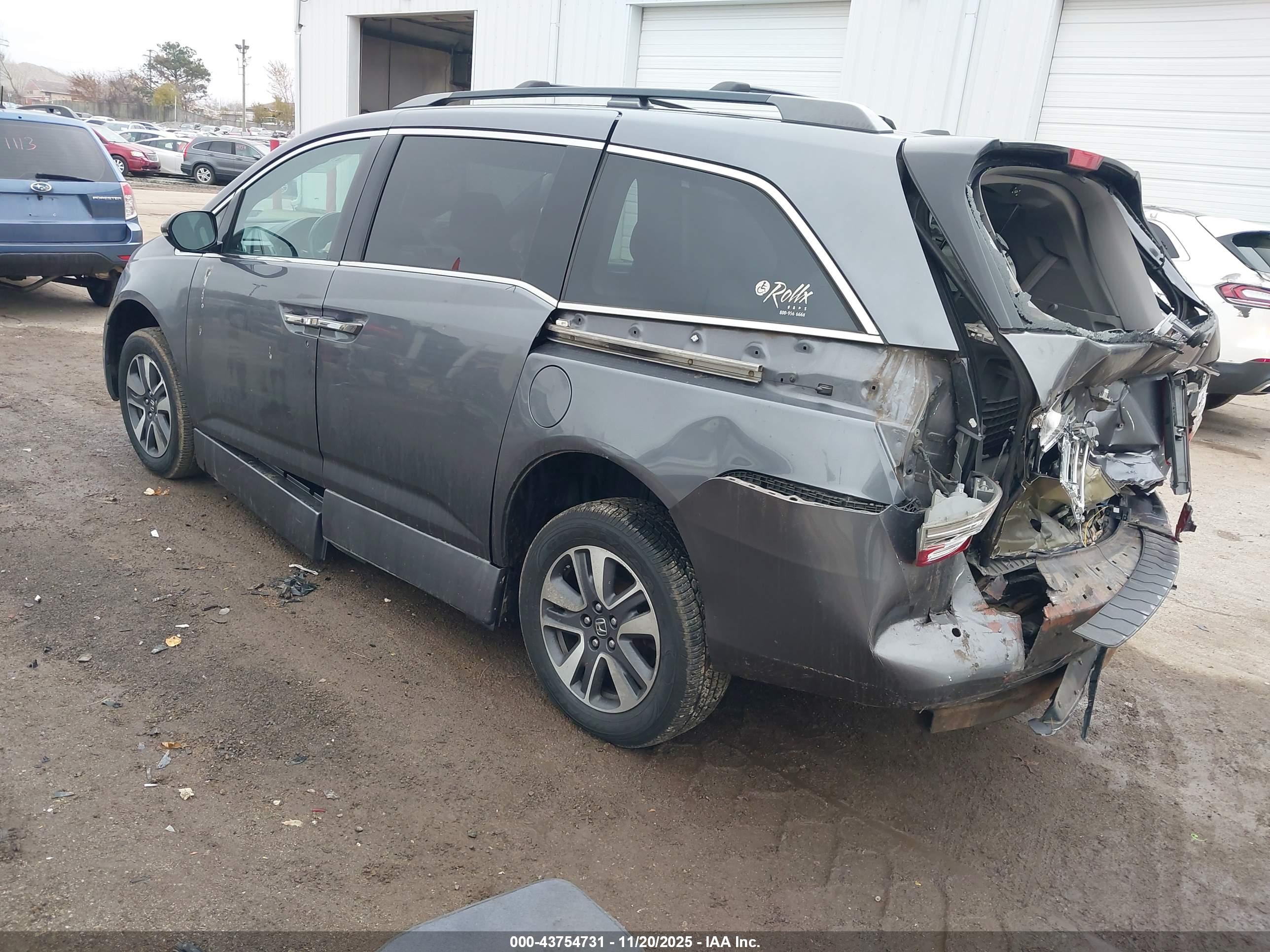 HONDA ODYSSEY image 3