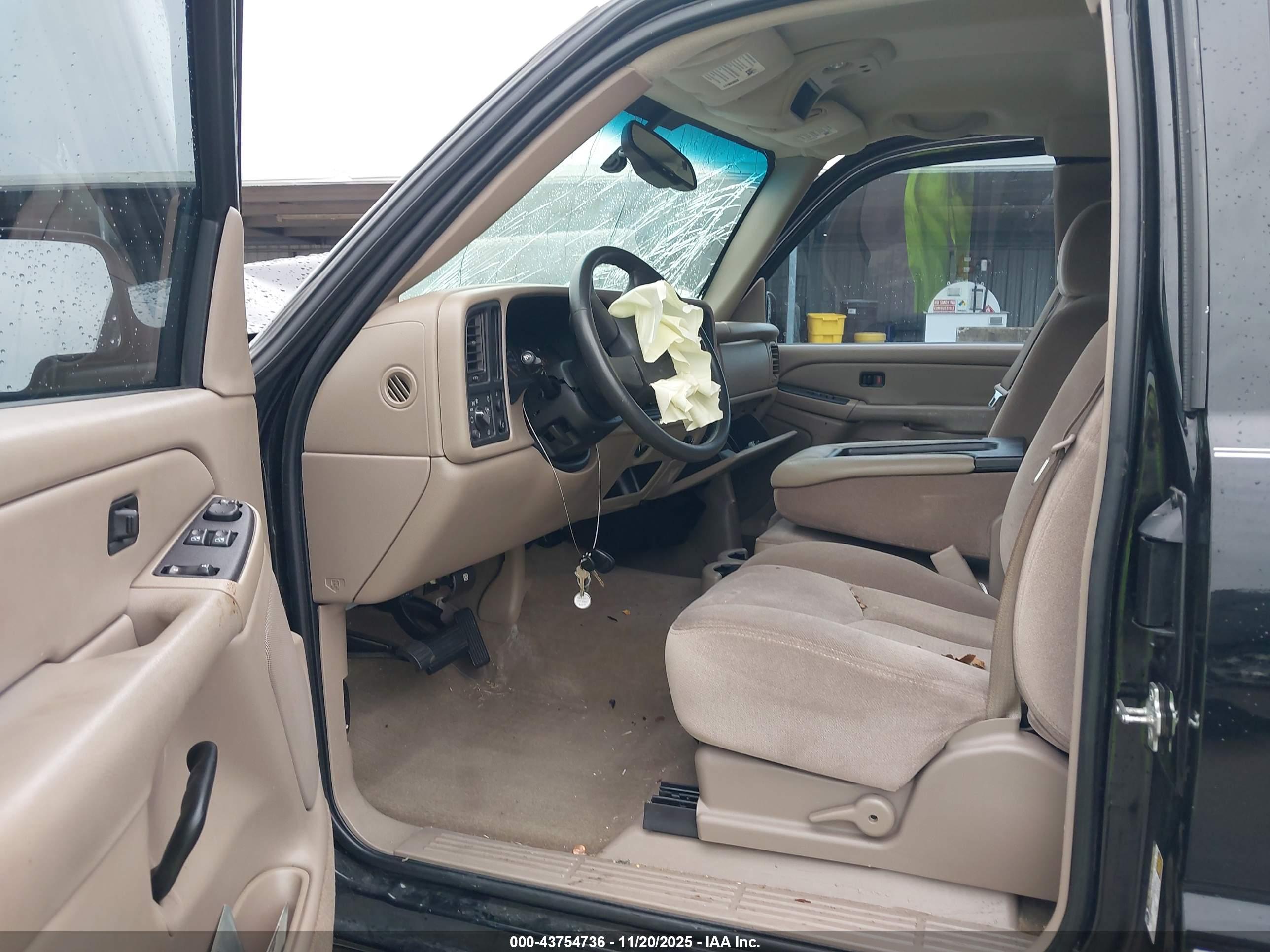 GMC SIERRA image 5