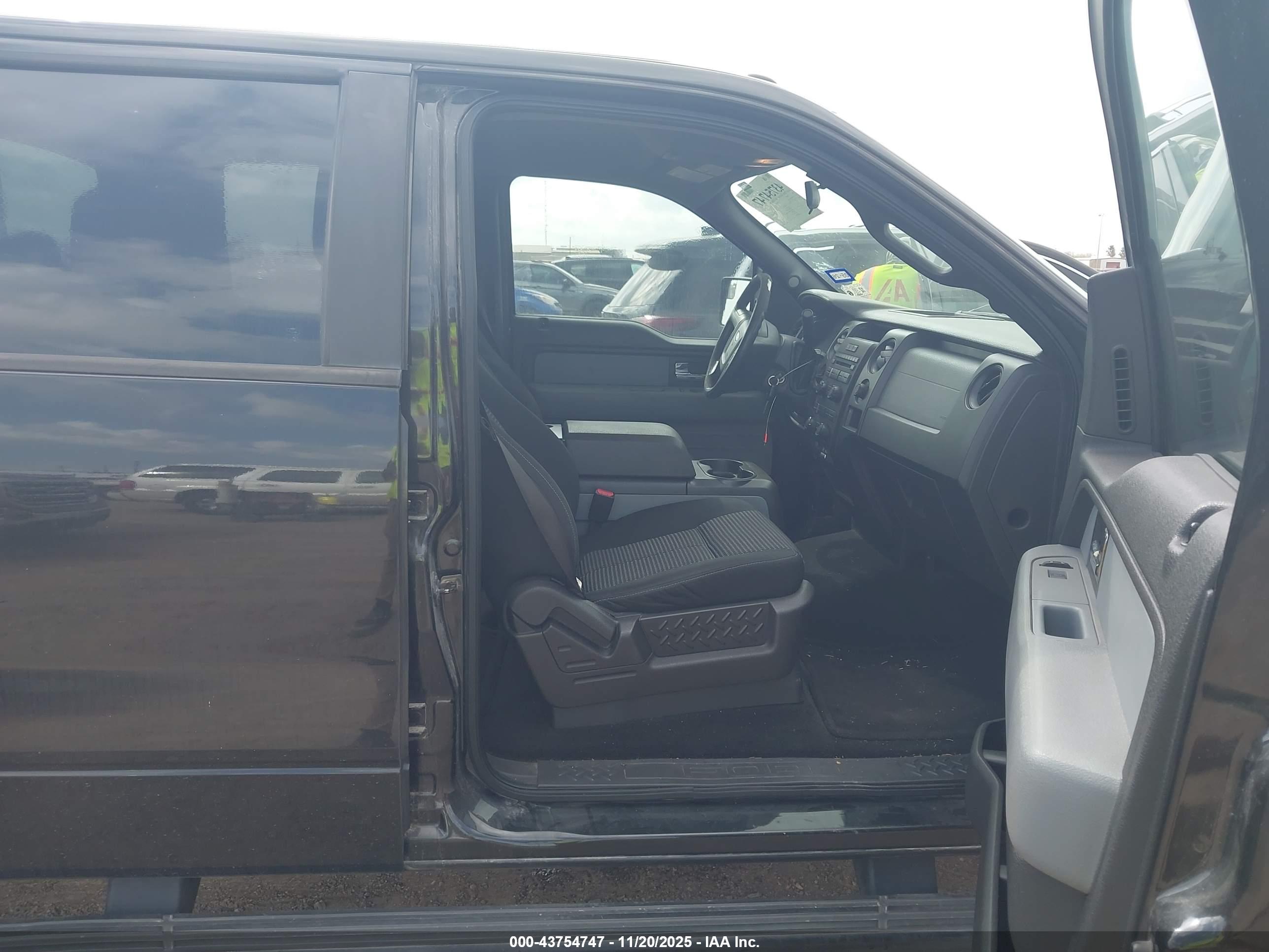 FORD F-150 image 5