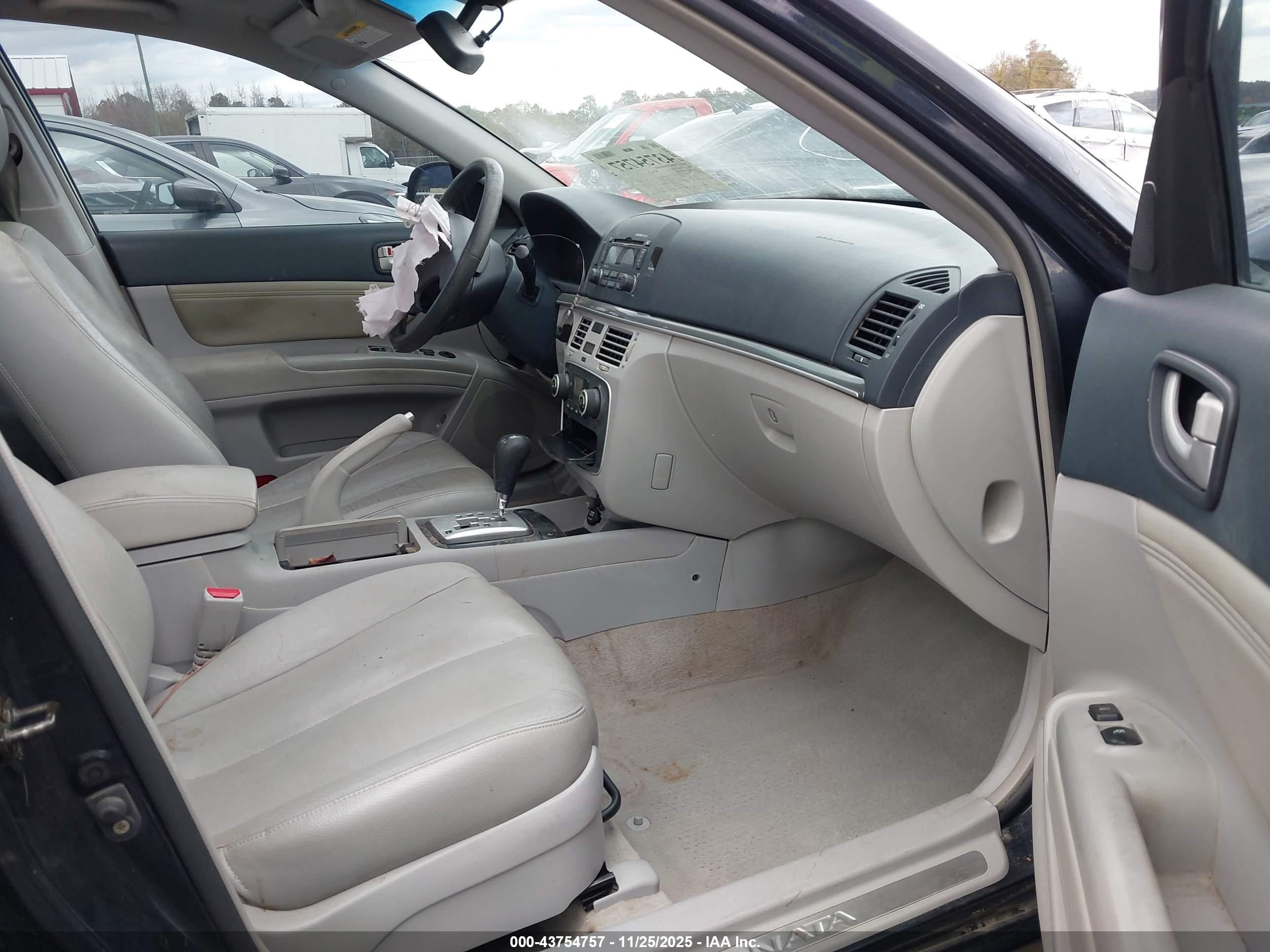 HYUNDAI SONATA image 5